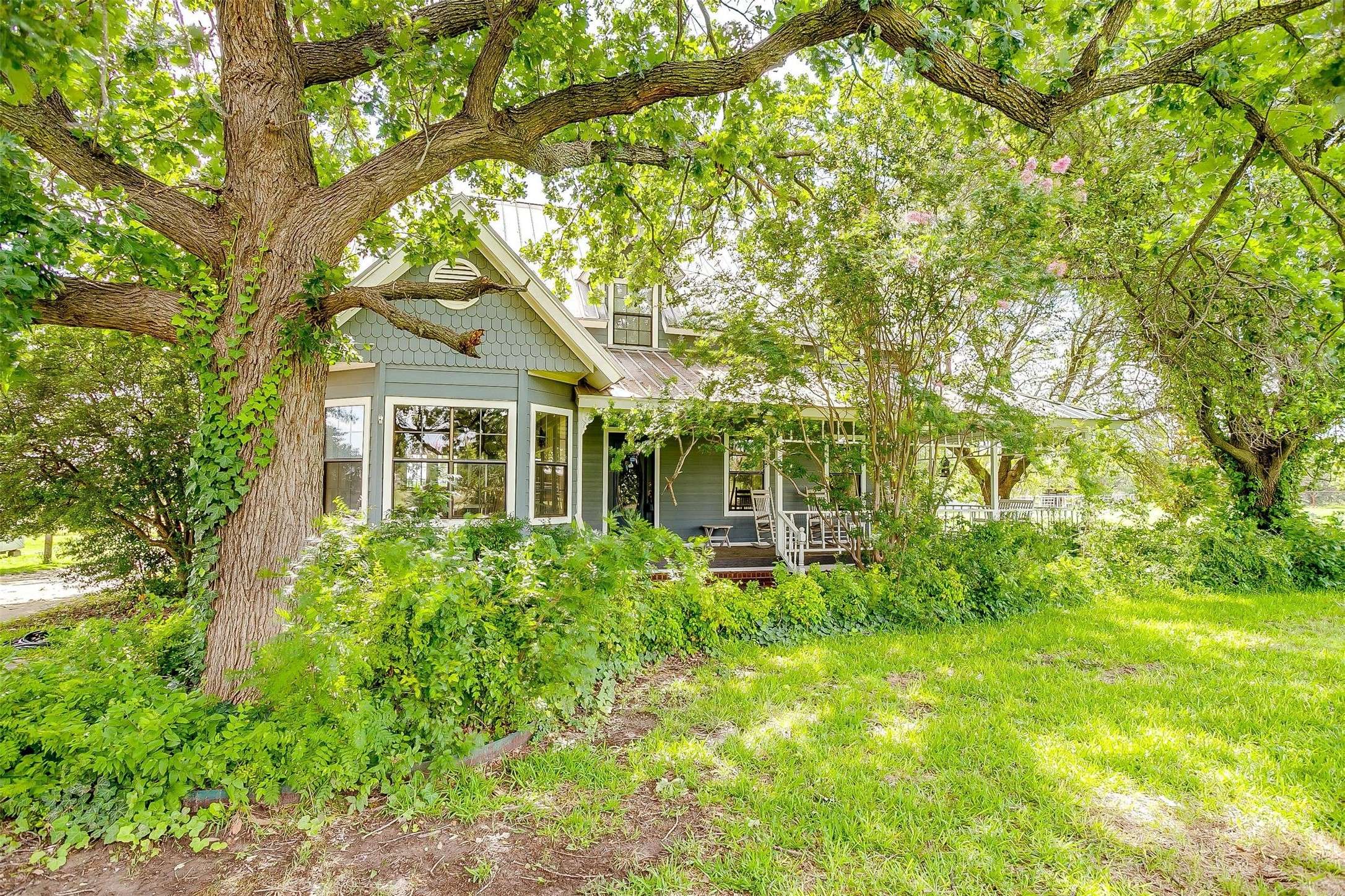 Weatherford, TX 76087,4640 Tin Top RD