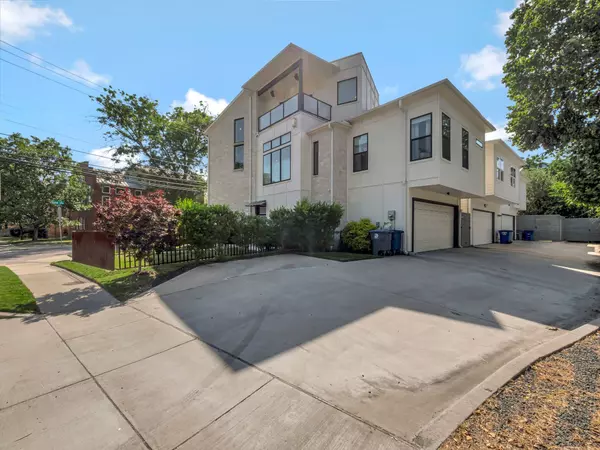 Dallas, TX 75206,2802 Lee ST