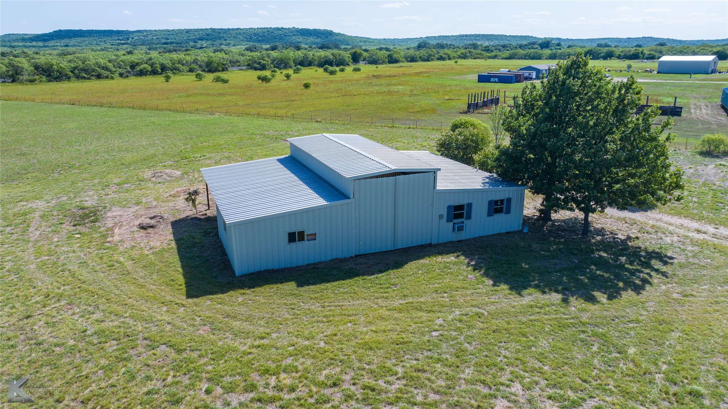 3855 E I-20 E, Baird, TX 79504