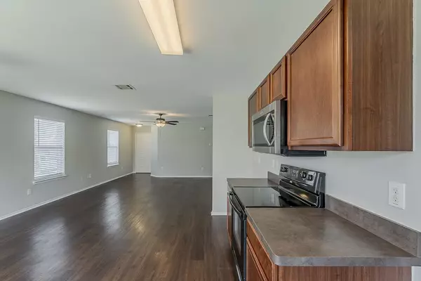 Fort Worth, TX 76108,712 Deauville DR