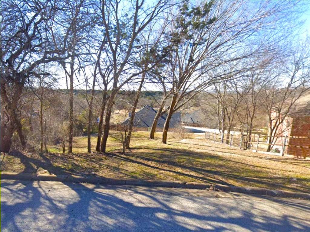 34 Shady Ridge DR, Cedar Hill, TX 75104