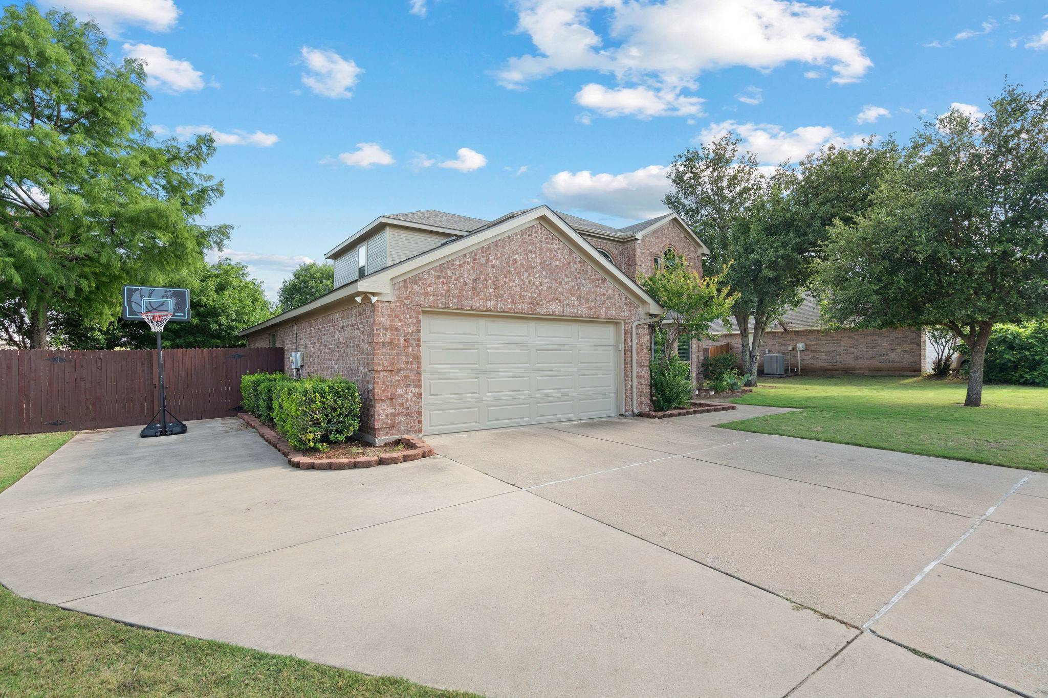 Aledo, TX 76008,202 Wayne DR