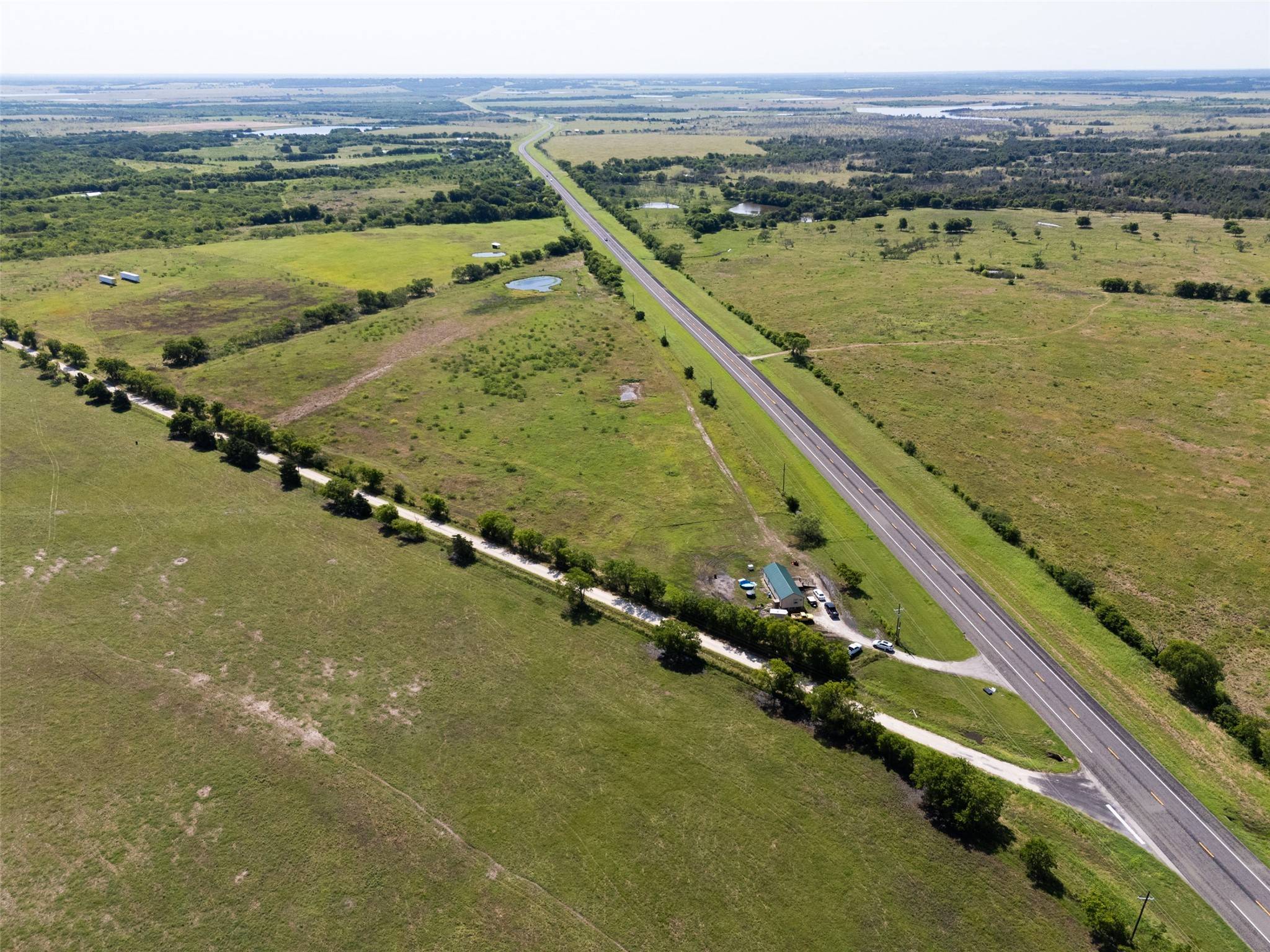 5662 TX-171, Coolidge, TX 76635