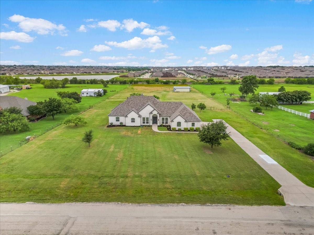 10817 Ridge Country RD, Haslet, TX 76052