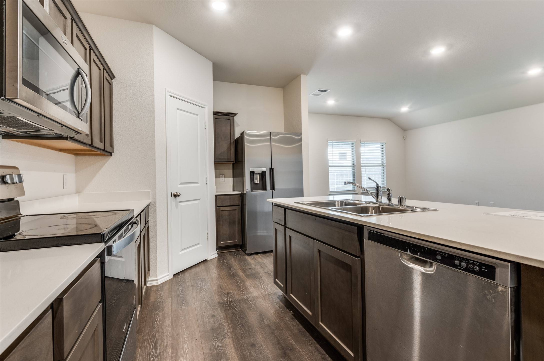 Lancaster, TX 75146,1937 Duskwood DR