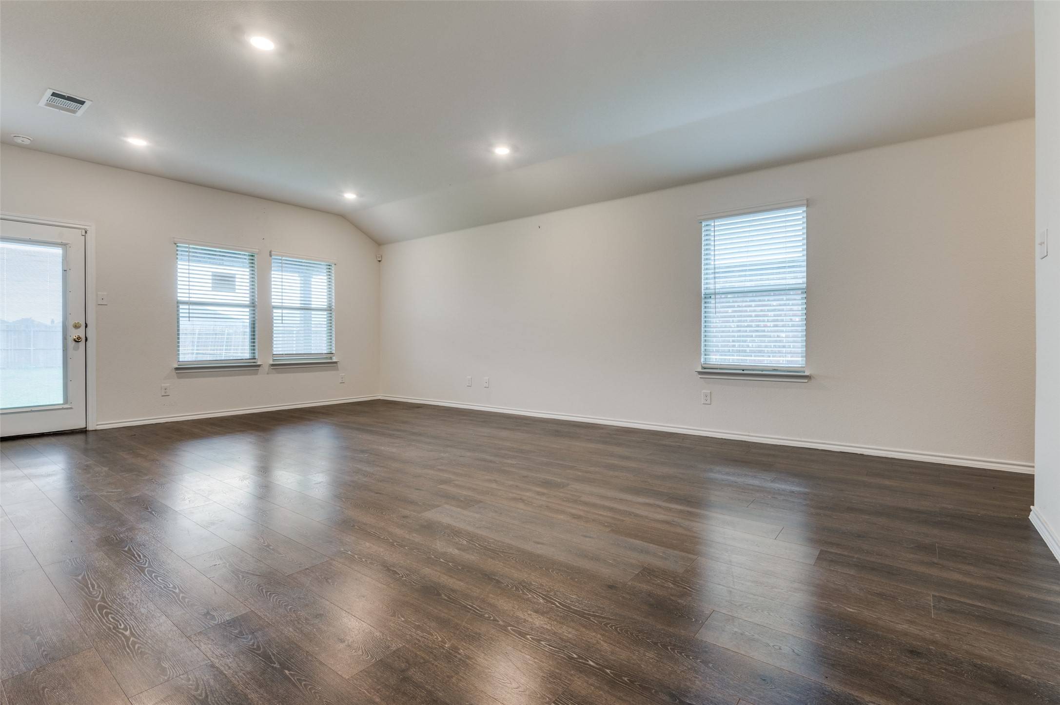 Lancaster, TX 75146,1937 Duskwood DR