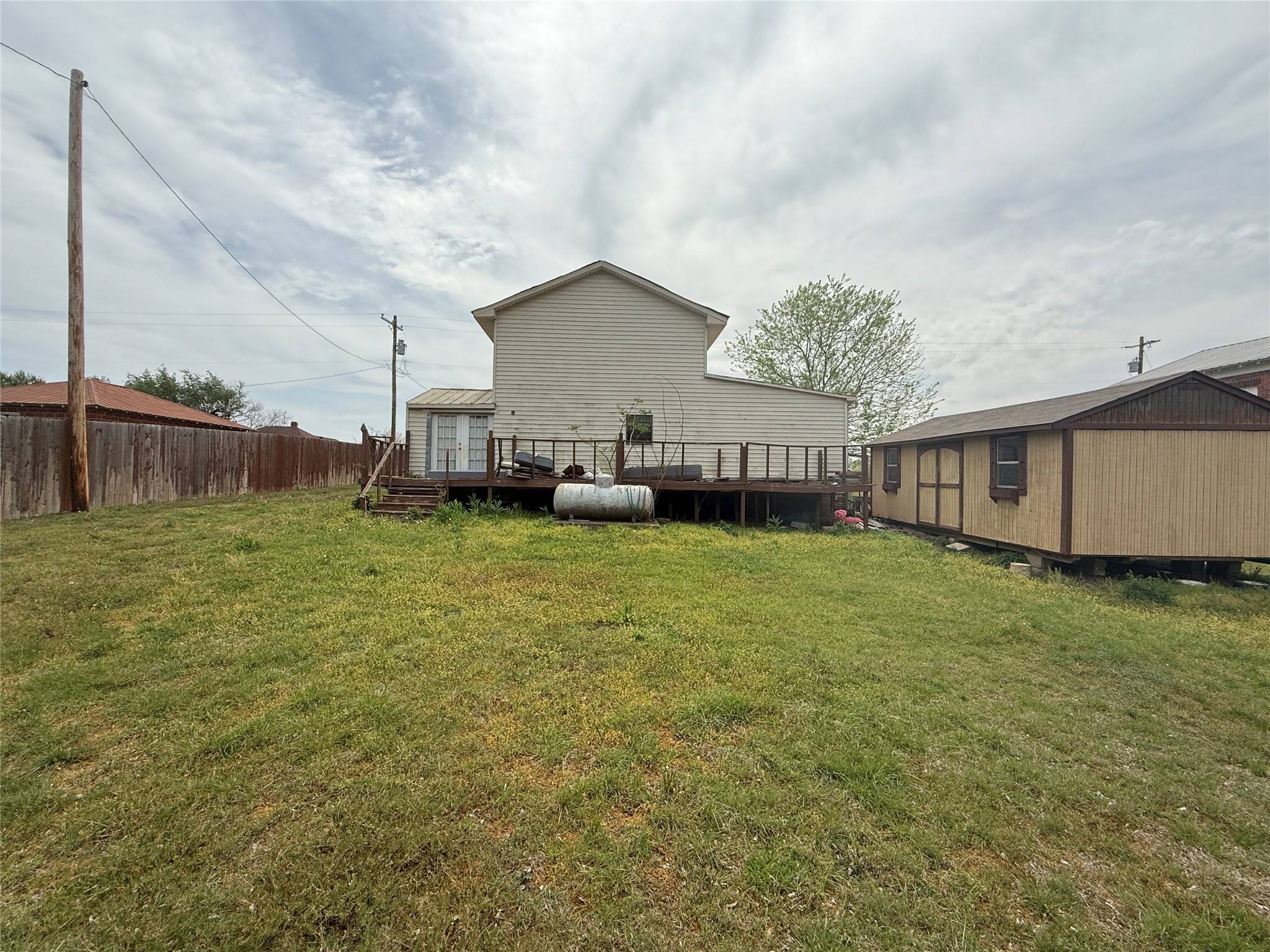 Strawn, TX 76475,309 E Housley ST
