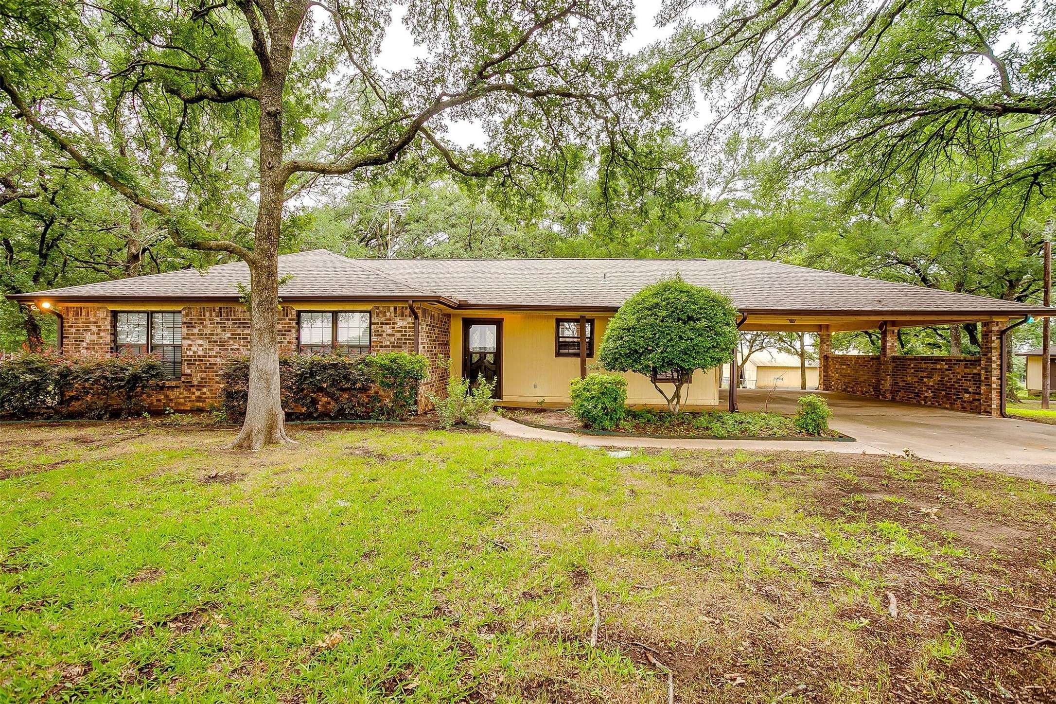 6501 County Road 803, Burleson, TX 76028