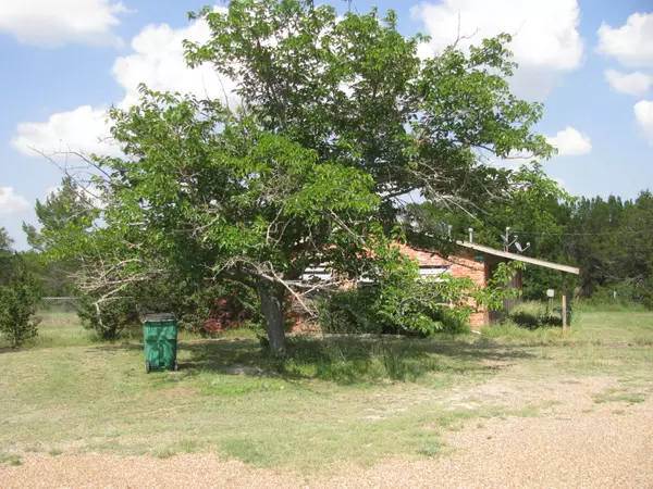 Evant, TX 76525,436 N Fm 183