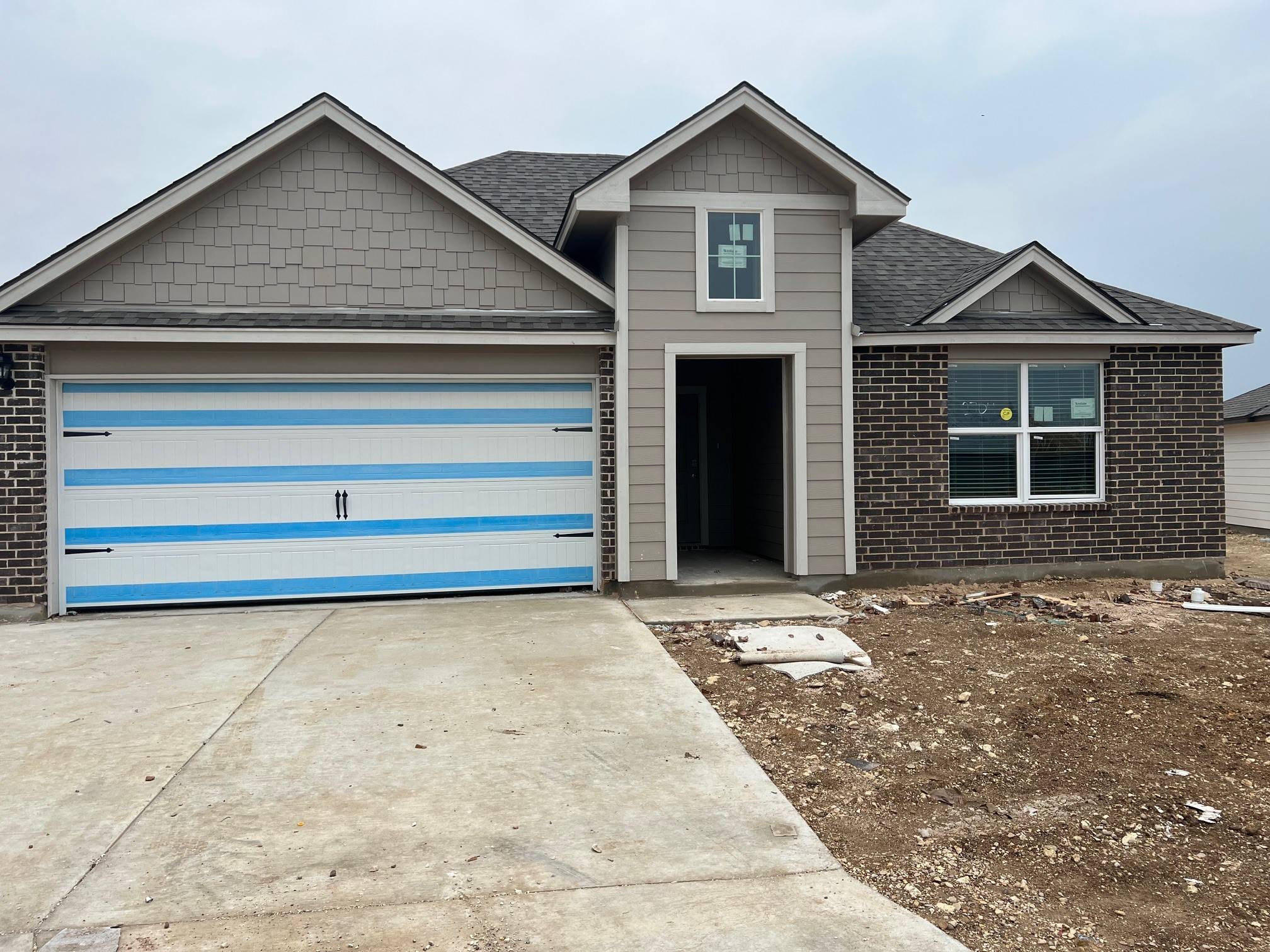 2704 Cyprian RD, Lorena, TX 76655