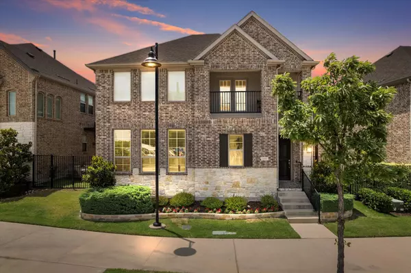 2451 South Gate DR, Richardson, TX 75080