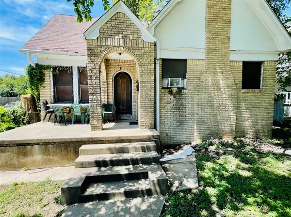 Waco, TX 76707,900 N 16th ST
