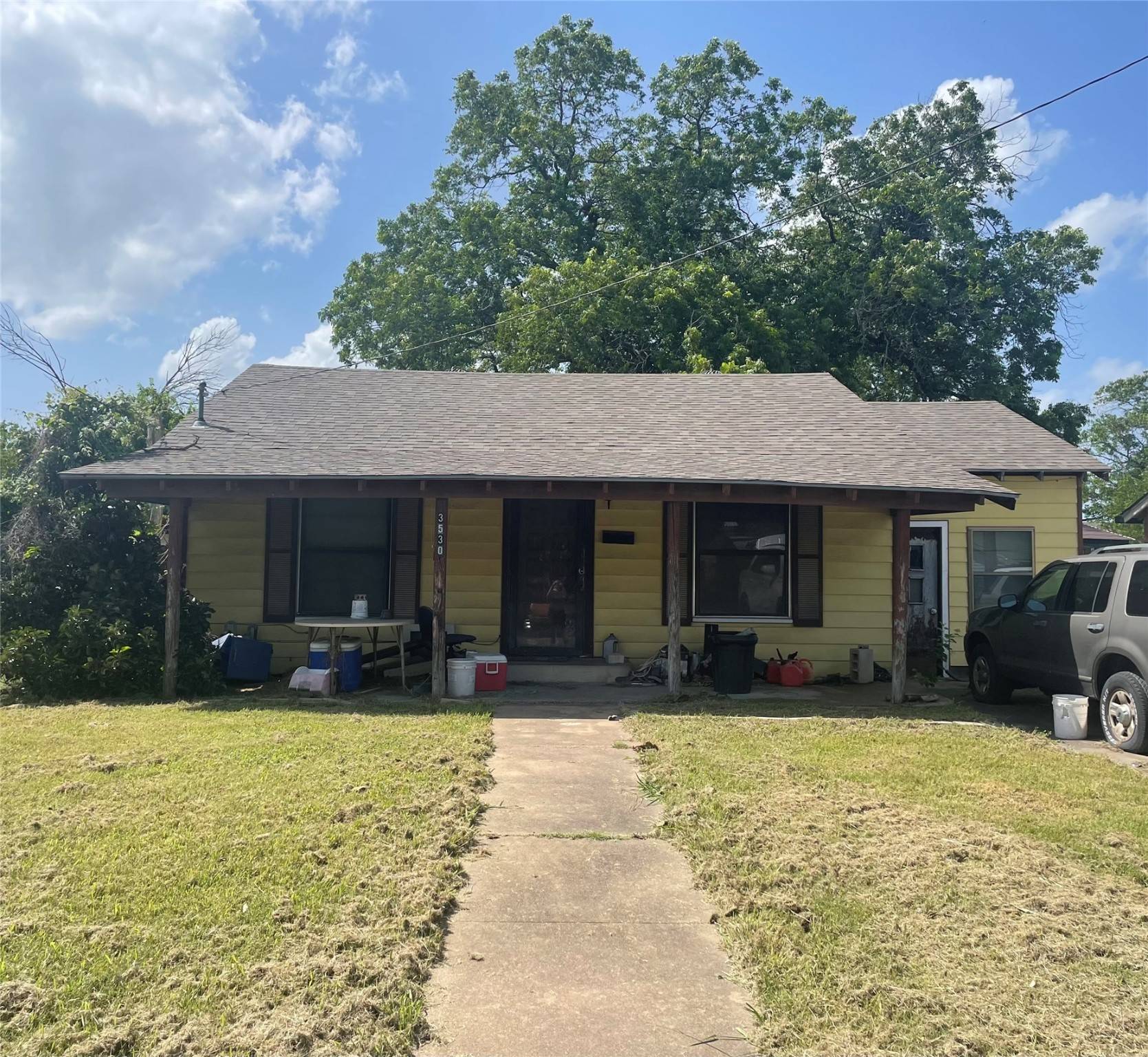 3530 Bluebird ST, Bellmead, TX 76705