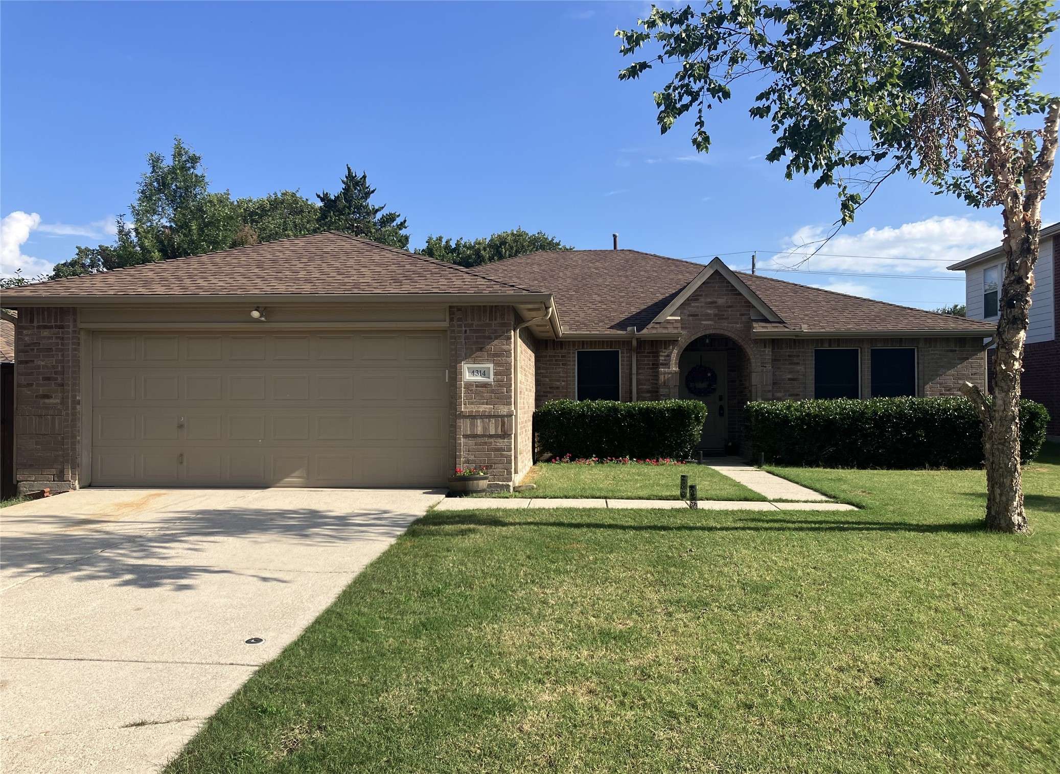 4314 Fieldwood DR, Corinth, TX 76208