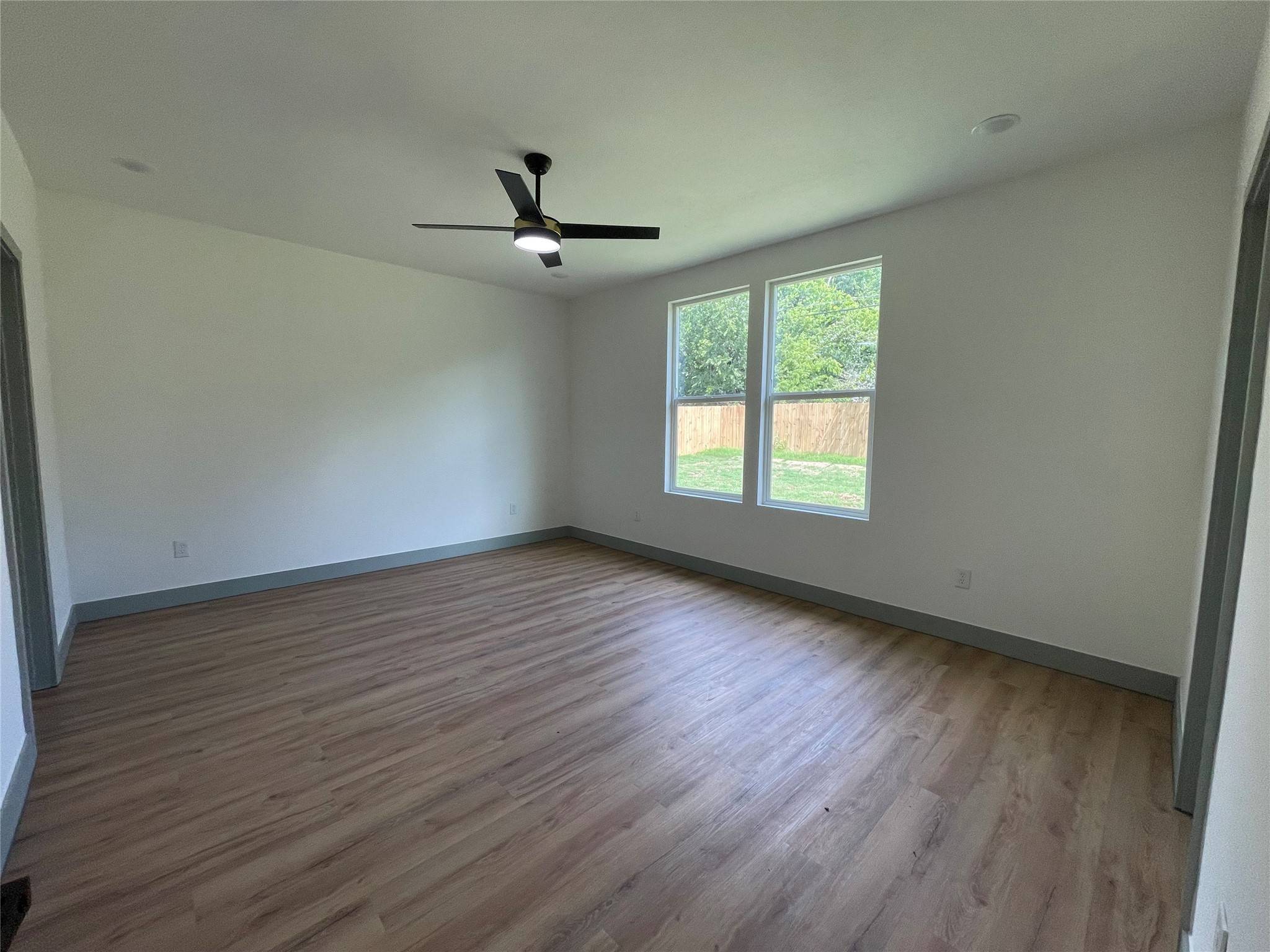 Desoto, TX 75115,1213 Gannon LN