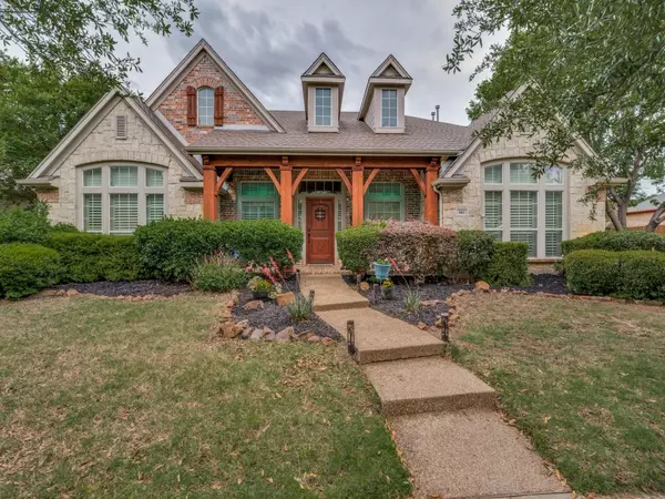 804 Sword Bridge DR, Lewisville, TX 75056