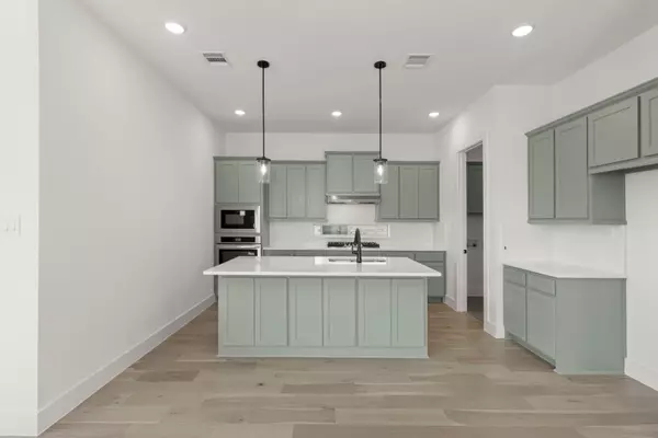 Anna, TX 75409,817 Meadow Spring LN