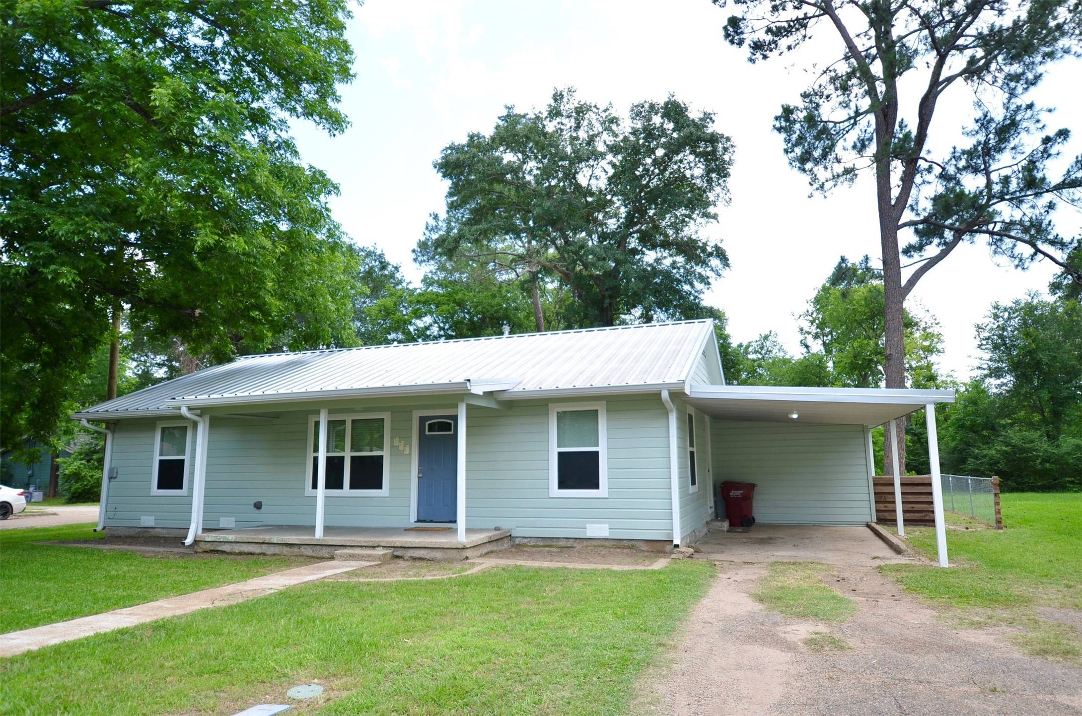 Canton, TX 75103,557 E Elm ST