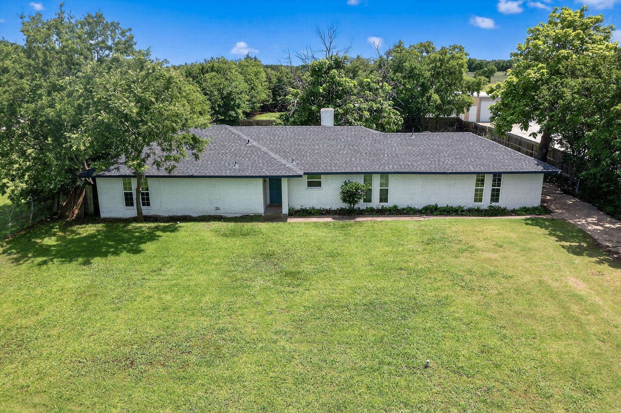 600 Pierce RD, Red Oak, TX 75154