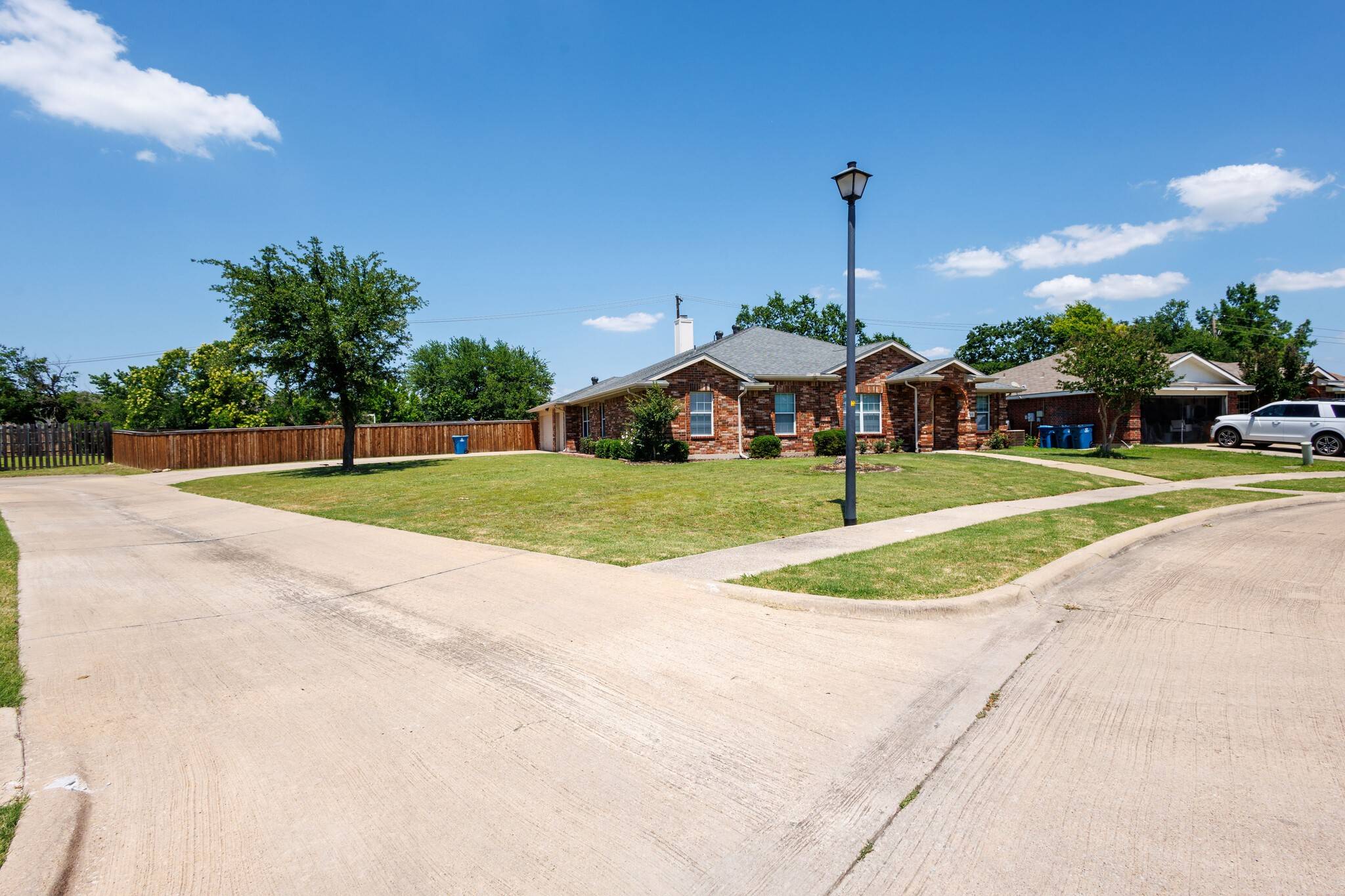 Rowlett, TX 75089,7218 Compass Point DR