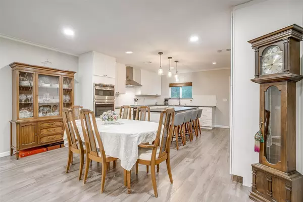 Azle, TX 76020,3707 Knob Hill RD #1
