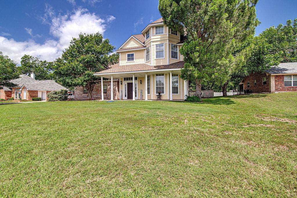 Granbury, TX 76049,9801 Bellechase RD