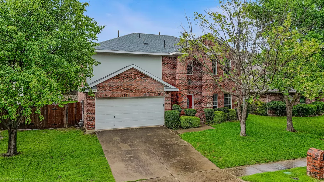 796 Oak Hollow LN, Rockwall, TX 75087