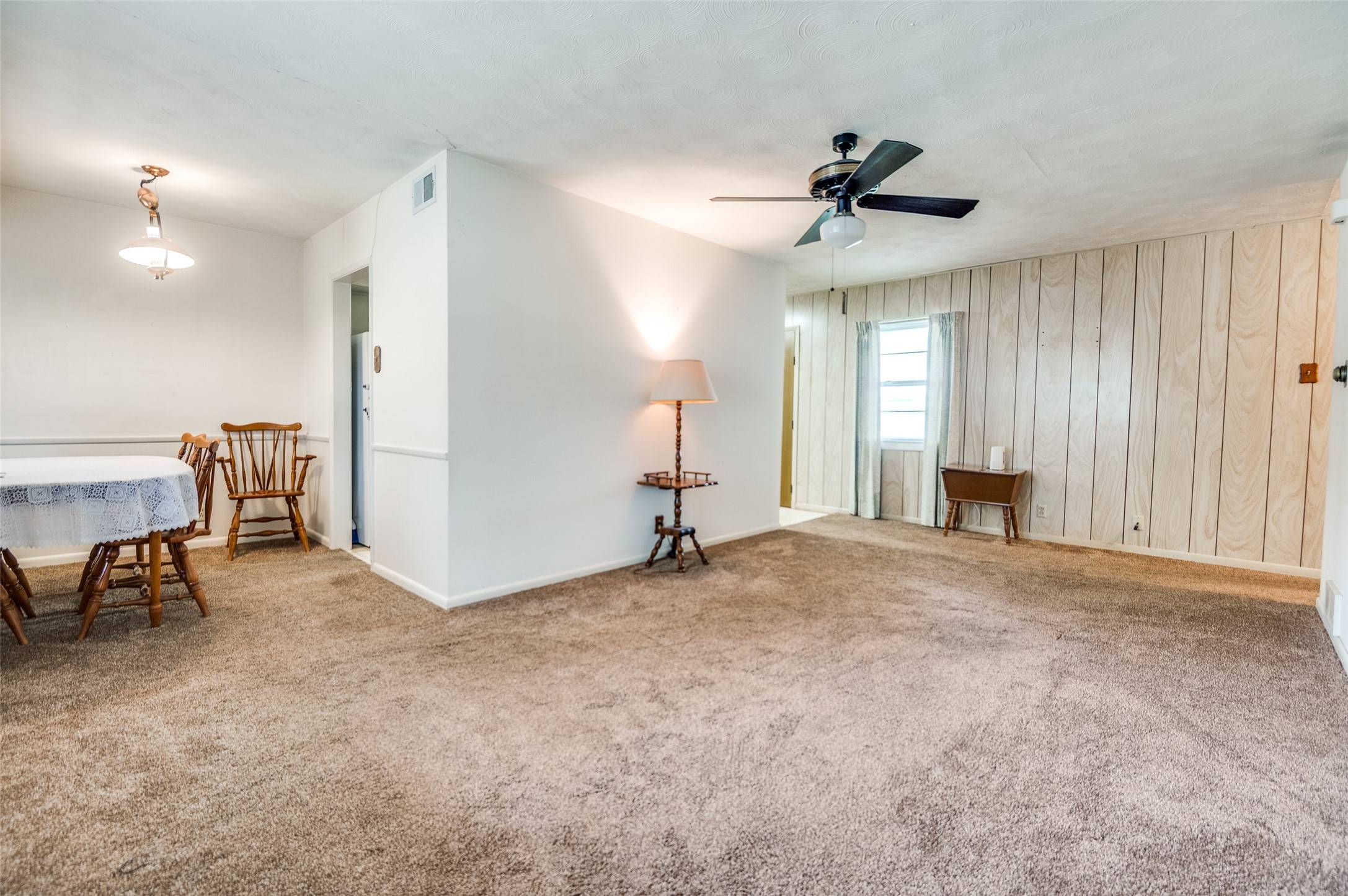 Farmers Branch, TX 75234,13910 Stardust LN