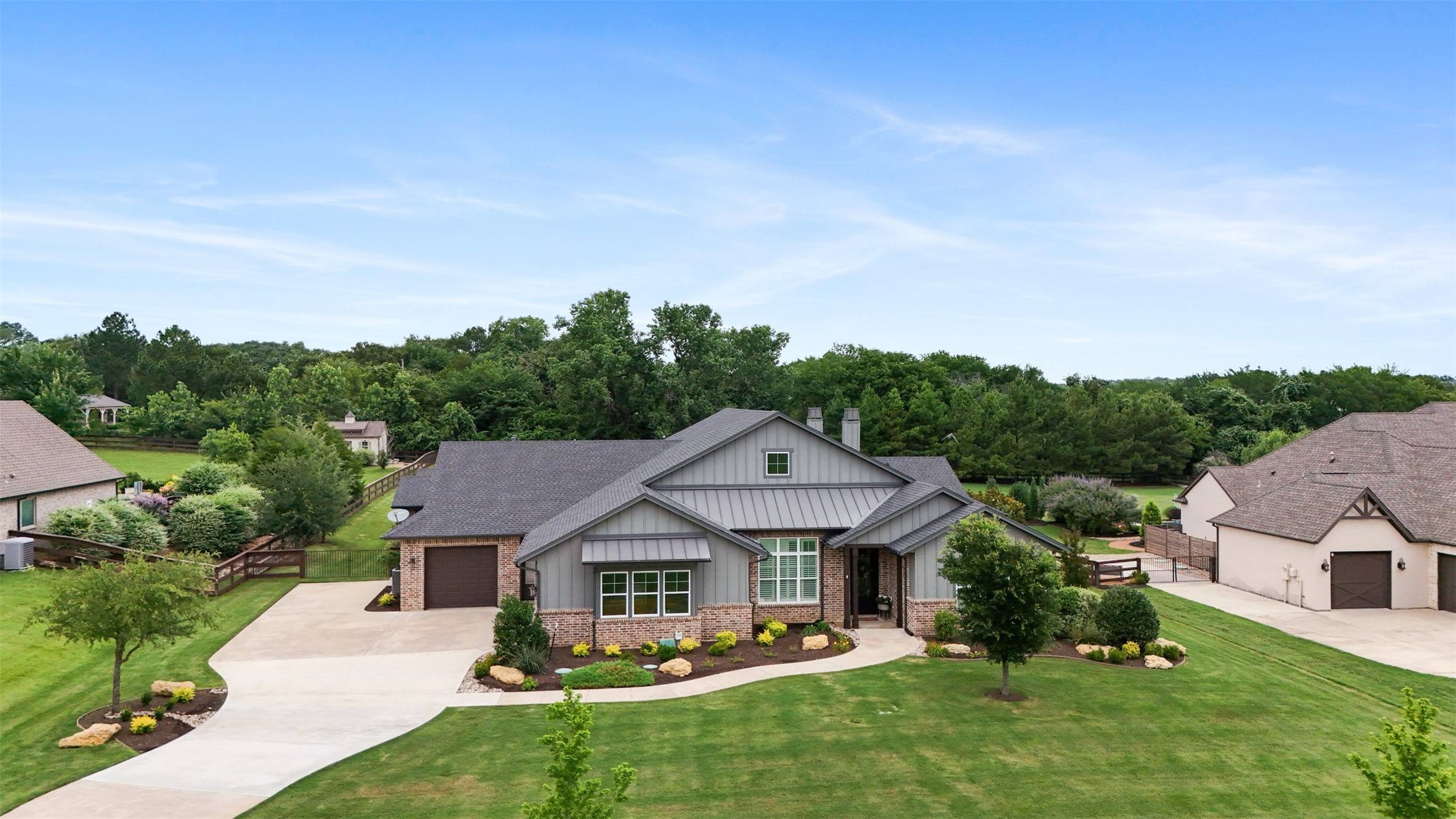 908 Fincher TRL, Argyle, TX 76226