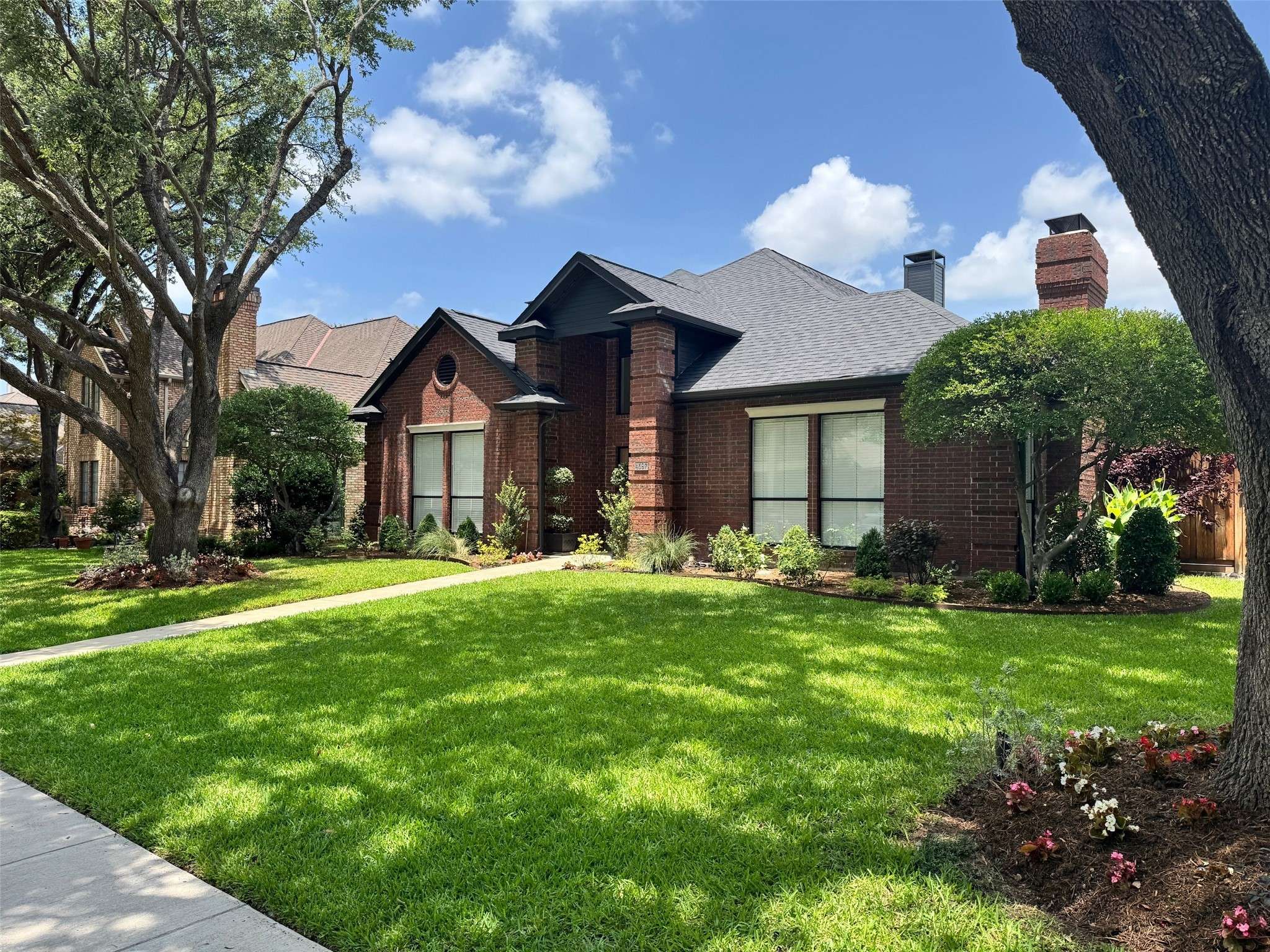 Plano, TX 75024,4597 Hallmark DR