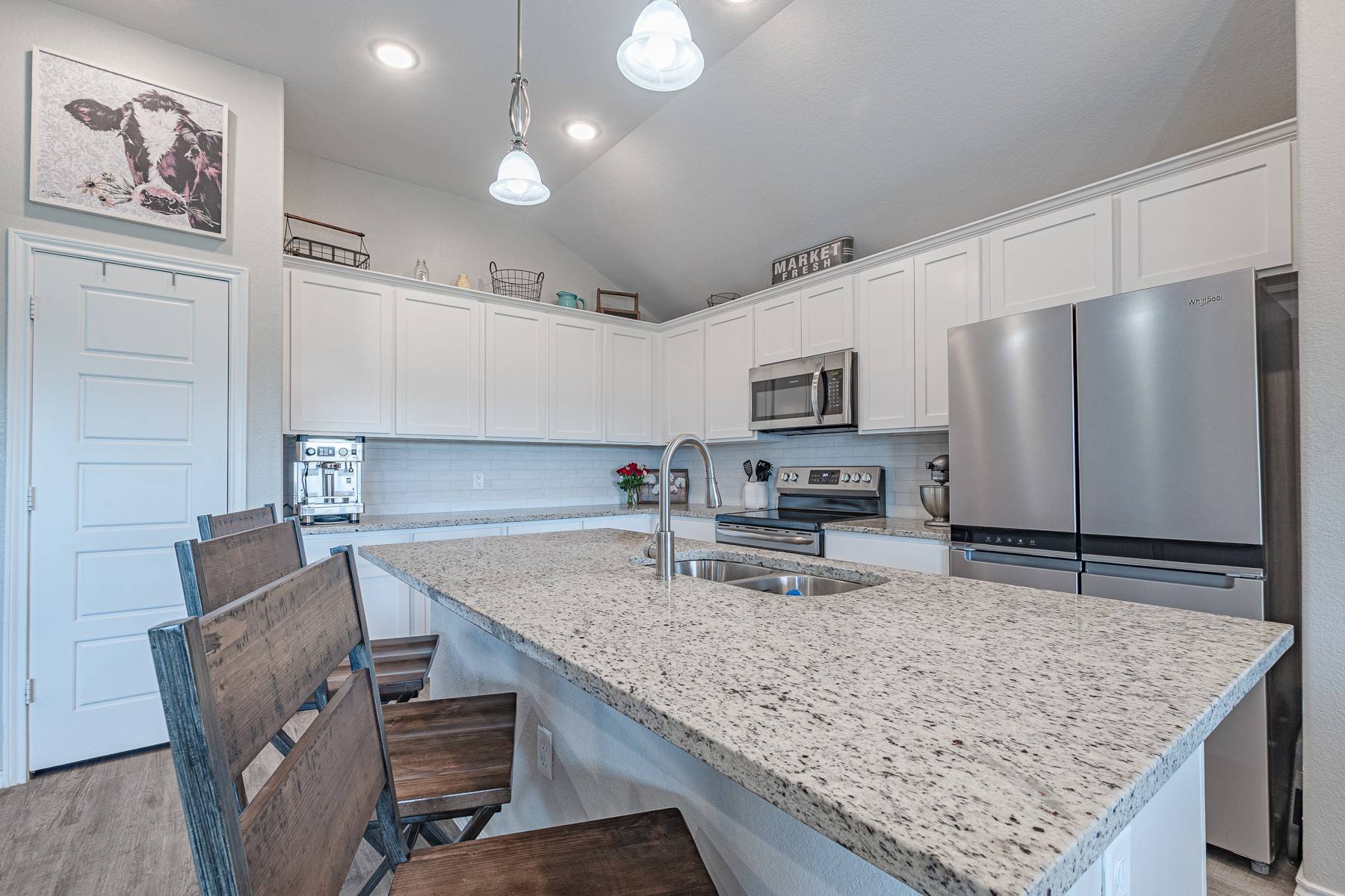 656 Bunk House DR, Venus, TX 76084