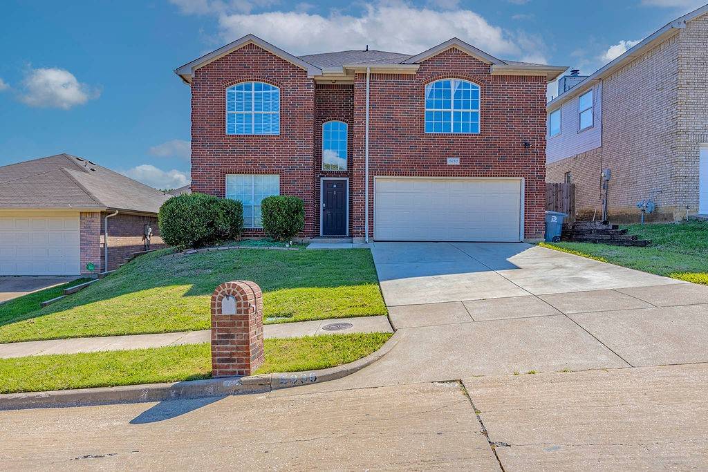5936 Firethorn DR, Dallas, TX 75249