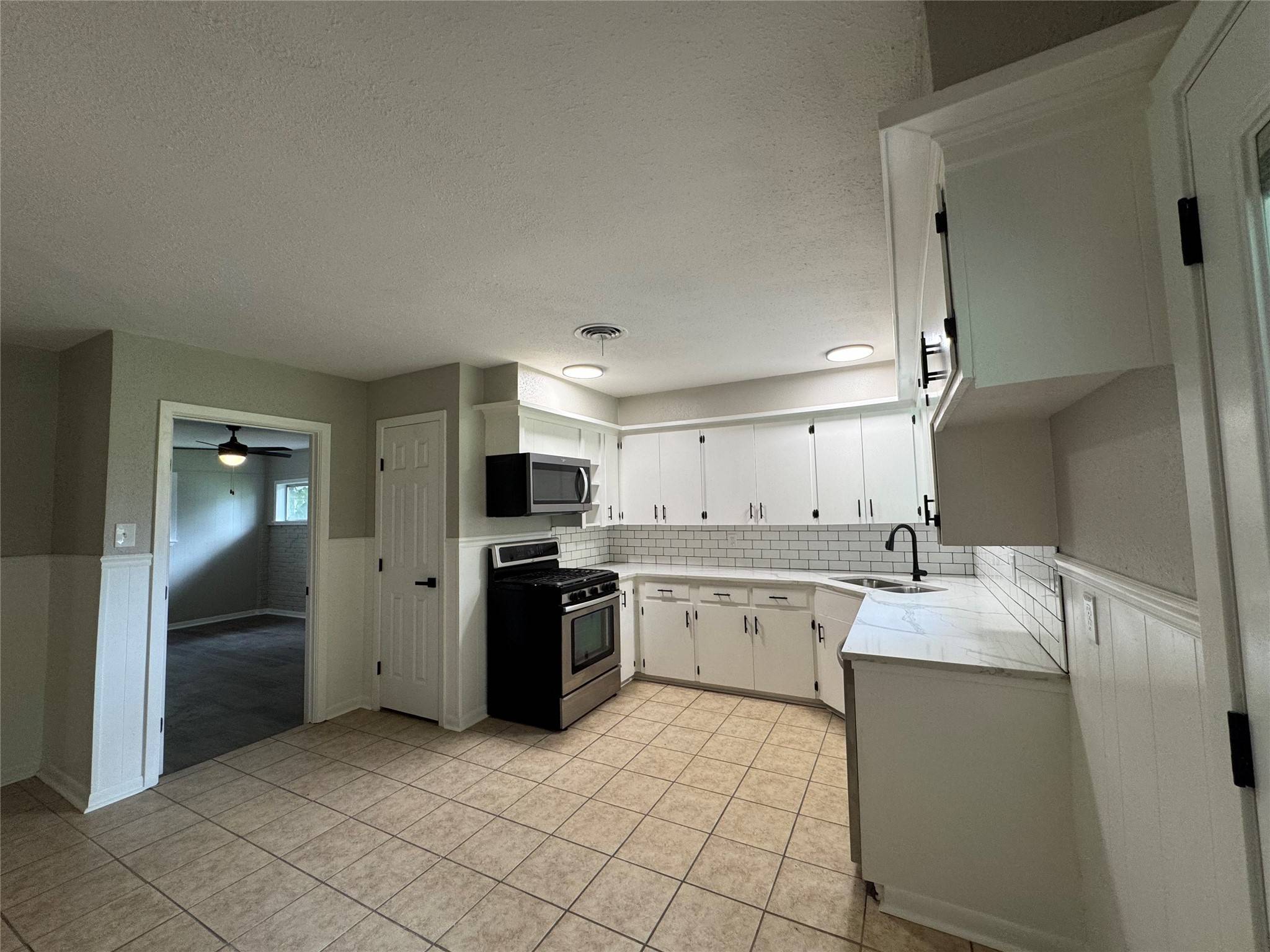 Corsicana, TX 75110,2410 W Collin ST