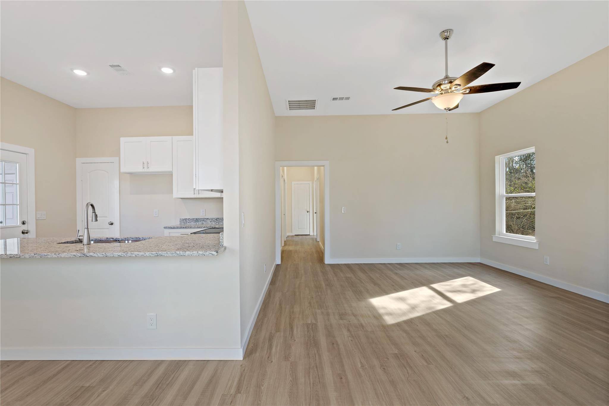 Paris, TX 75460,1350 FITZHUGH NE