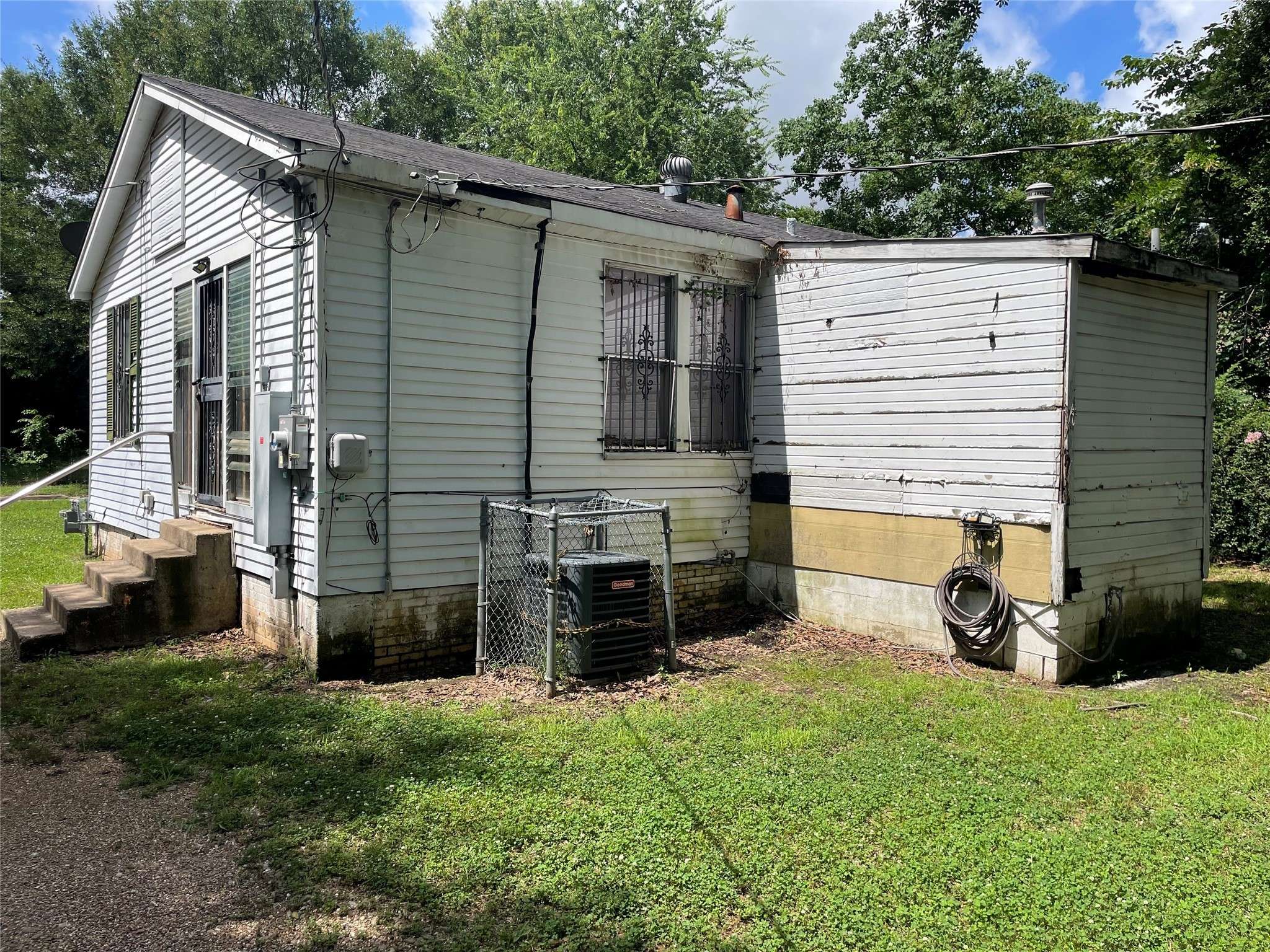 Shreveport, LA 71108,1414 Parker ST