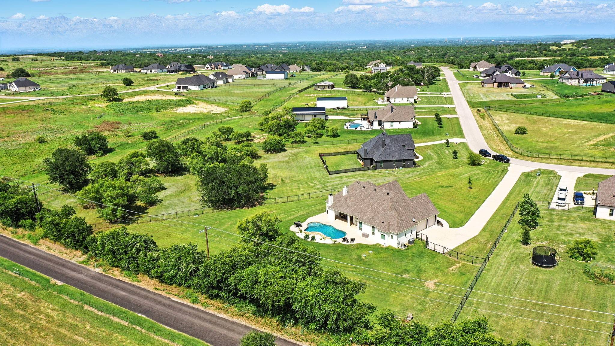 Springtown, TX 76082,363 Red Bird DR
