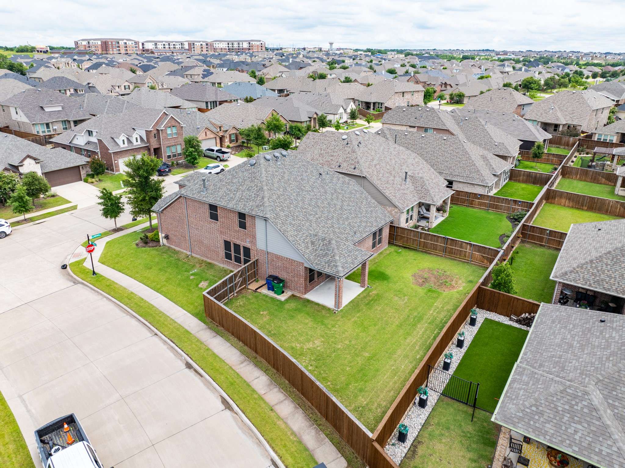 Celina, TX 75009,4119 Lightcreek LN
