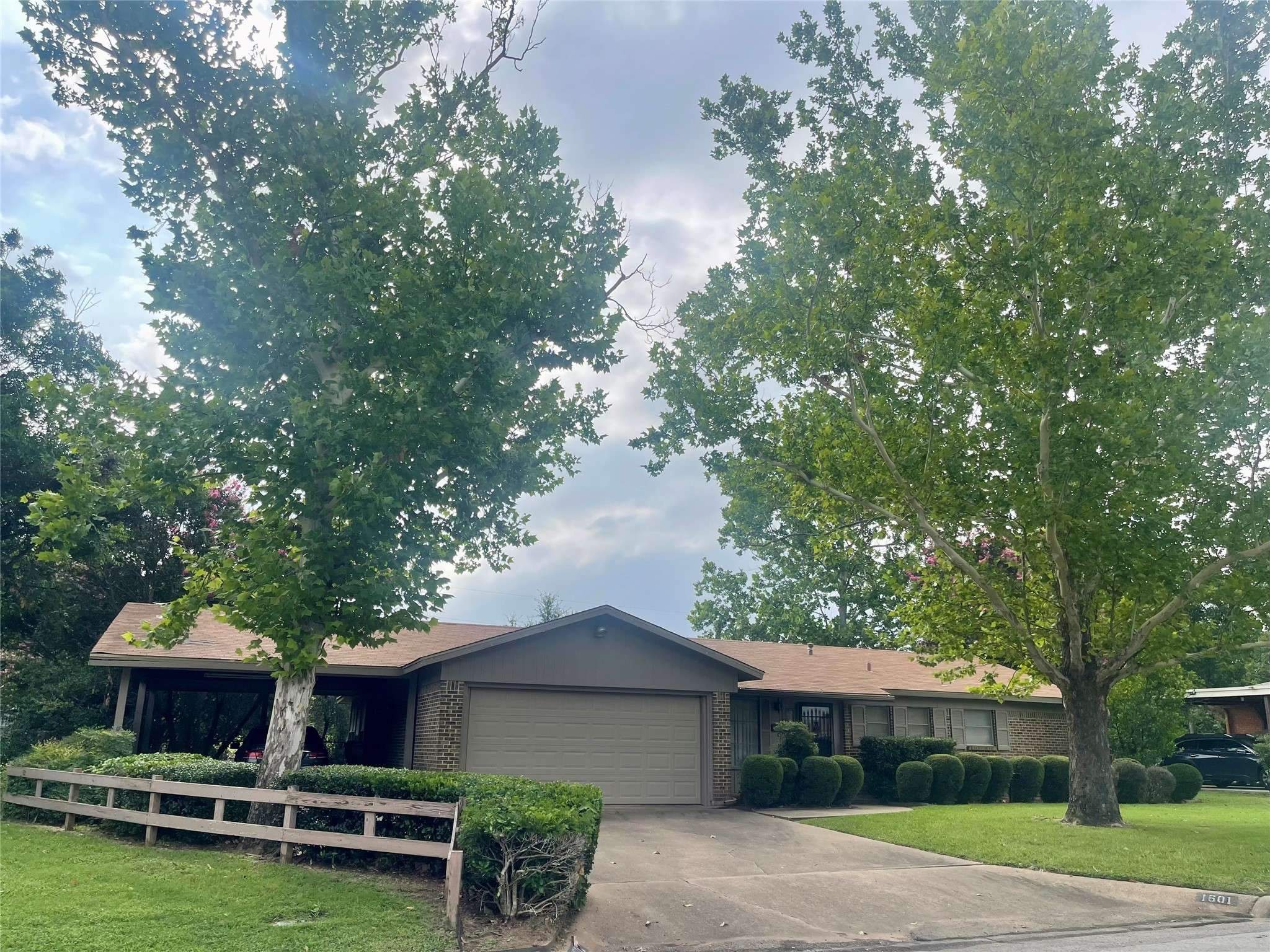1601 SE 23rd AVE, Mineral Wells, TX 76067