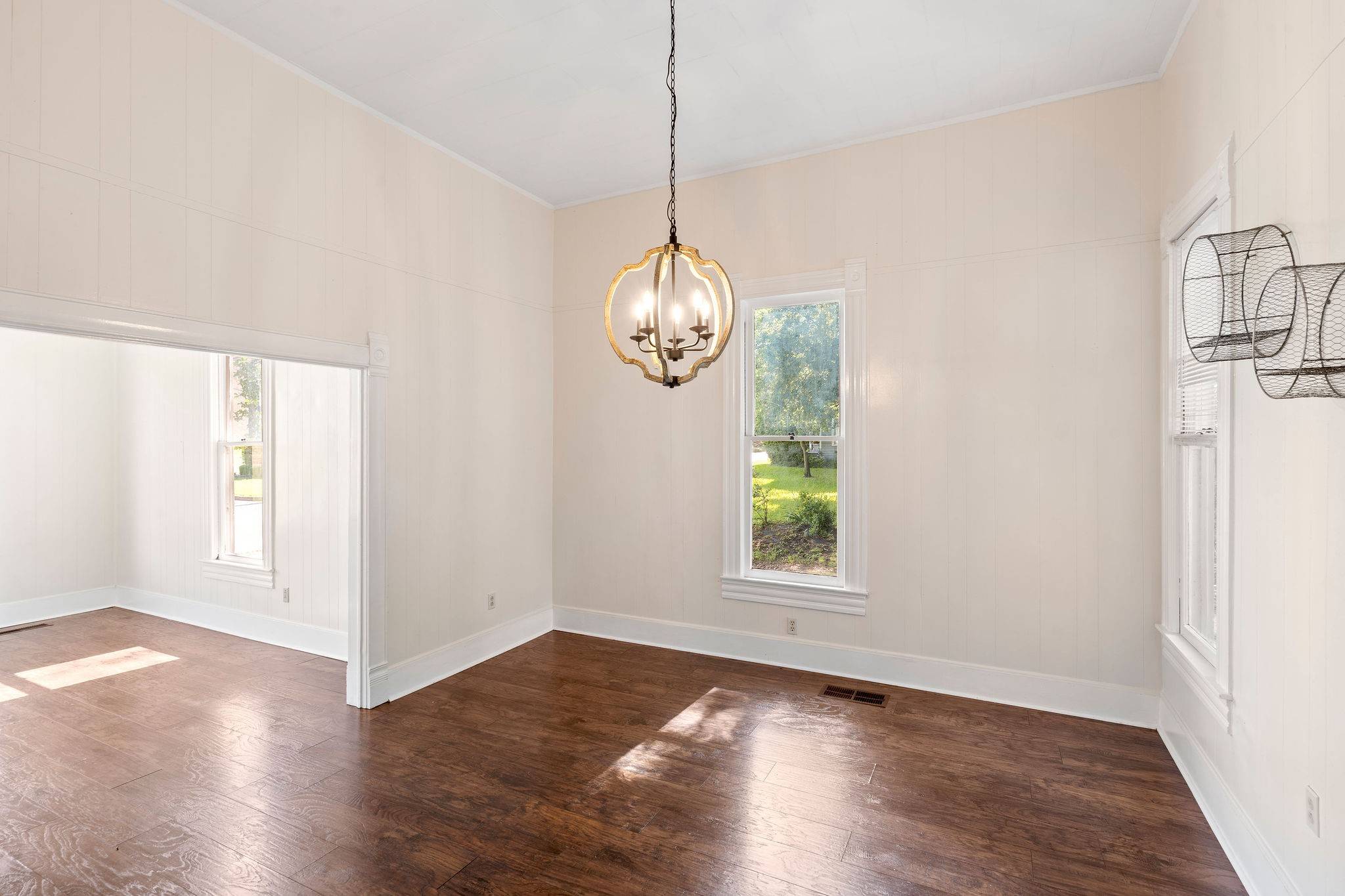 Mount Pleasant, TX 75455,310 E 3rd ST