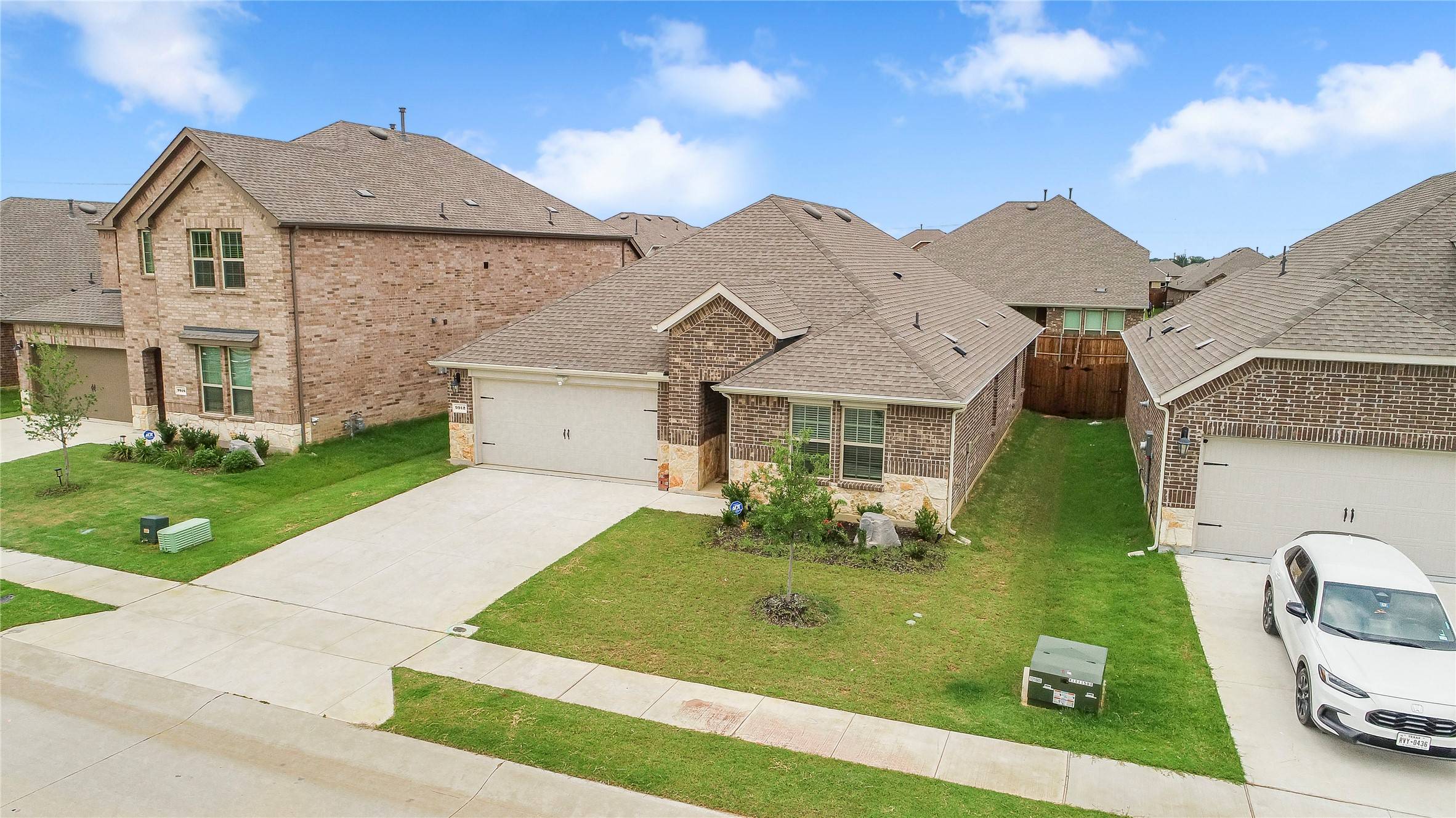 Aubrey, TX 76227,9912 Tinsley ST