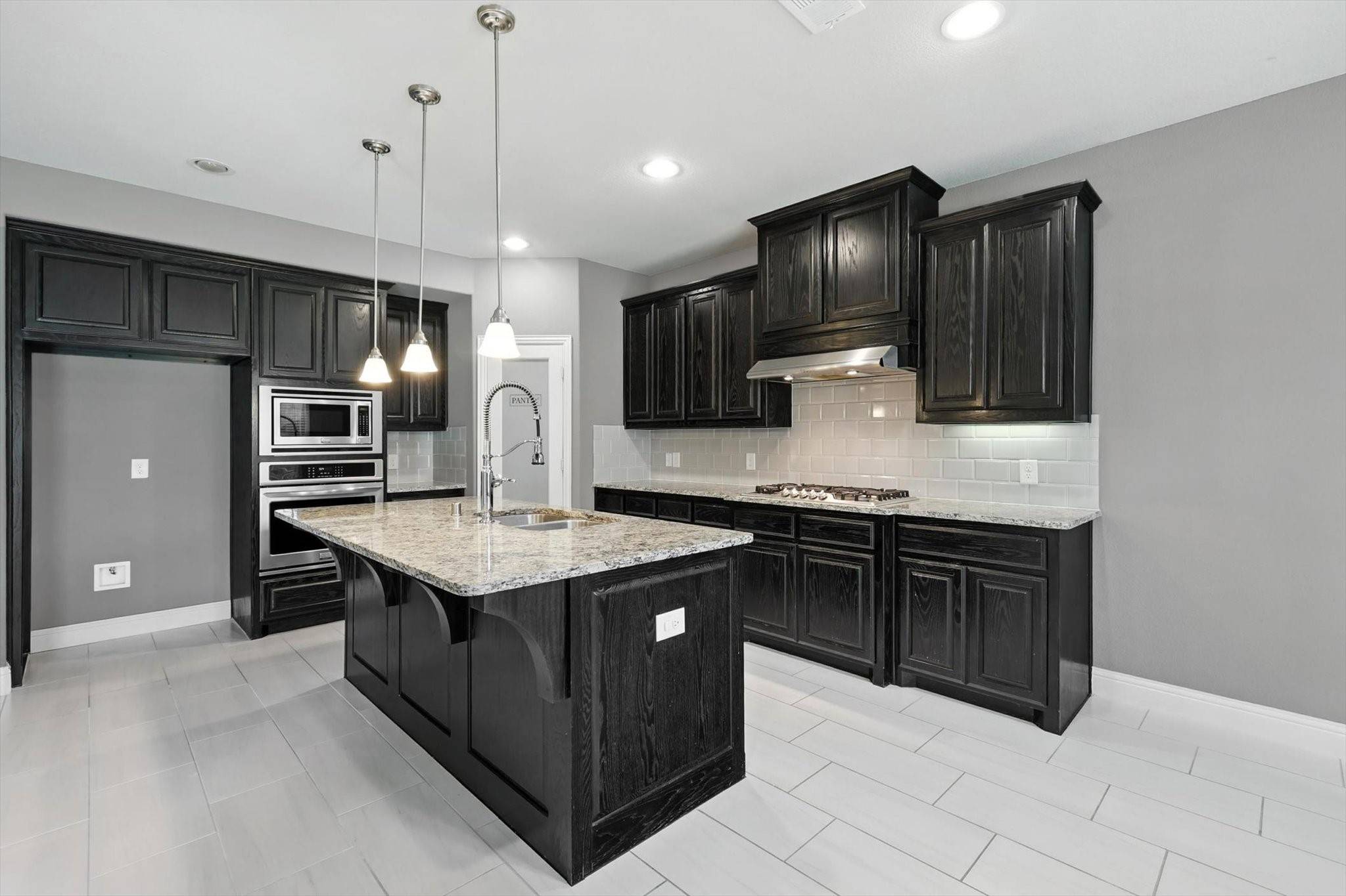 Little Elm, TX 75068,9920 Pikes Peak PL