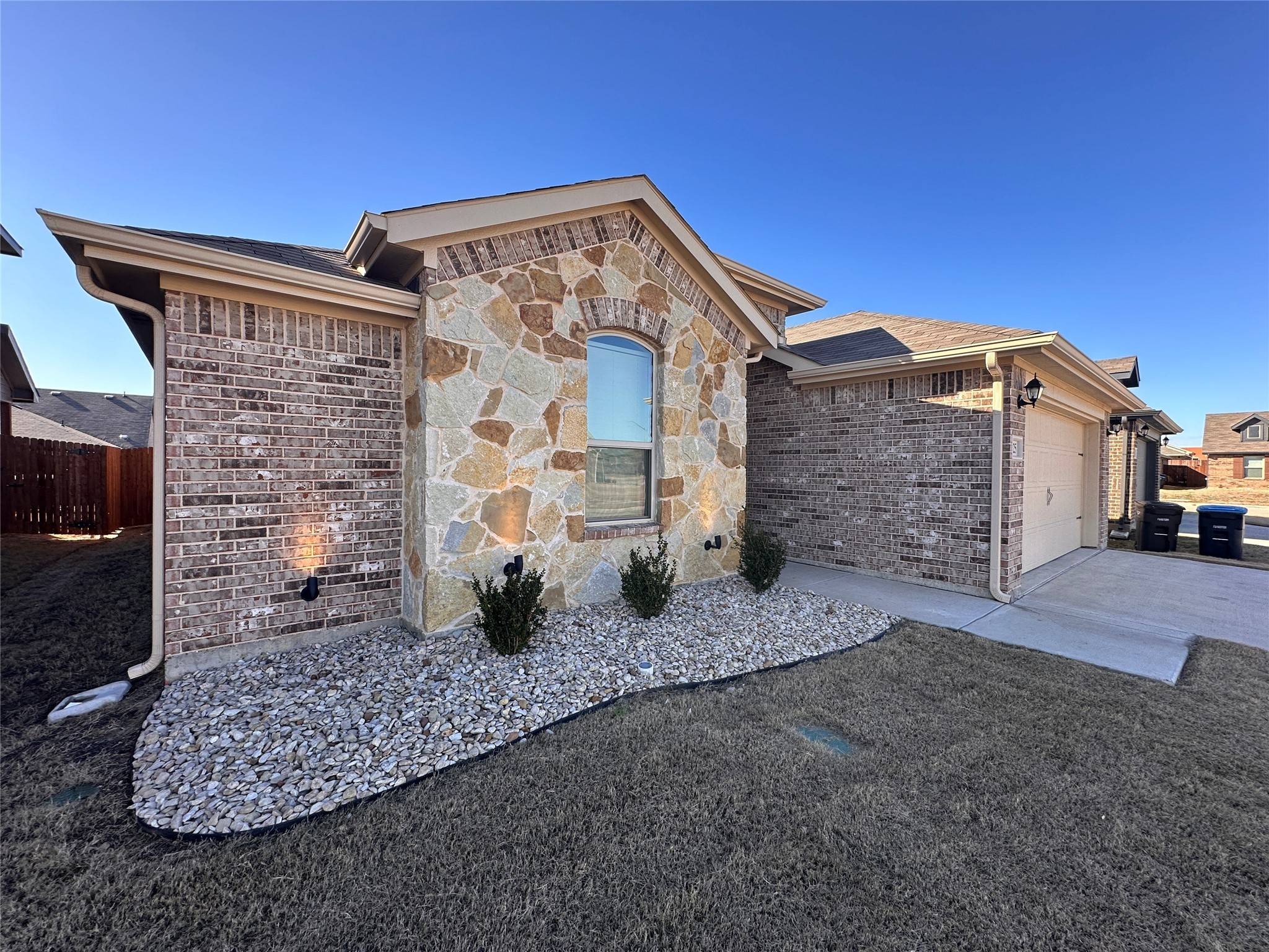 2925 Kokomo CT, Fort Worth, TX 76123