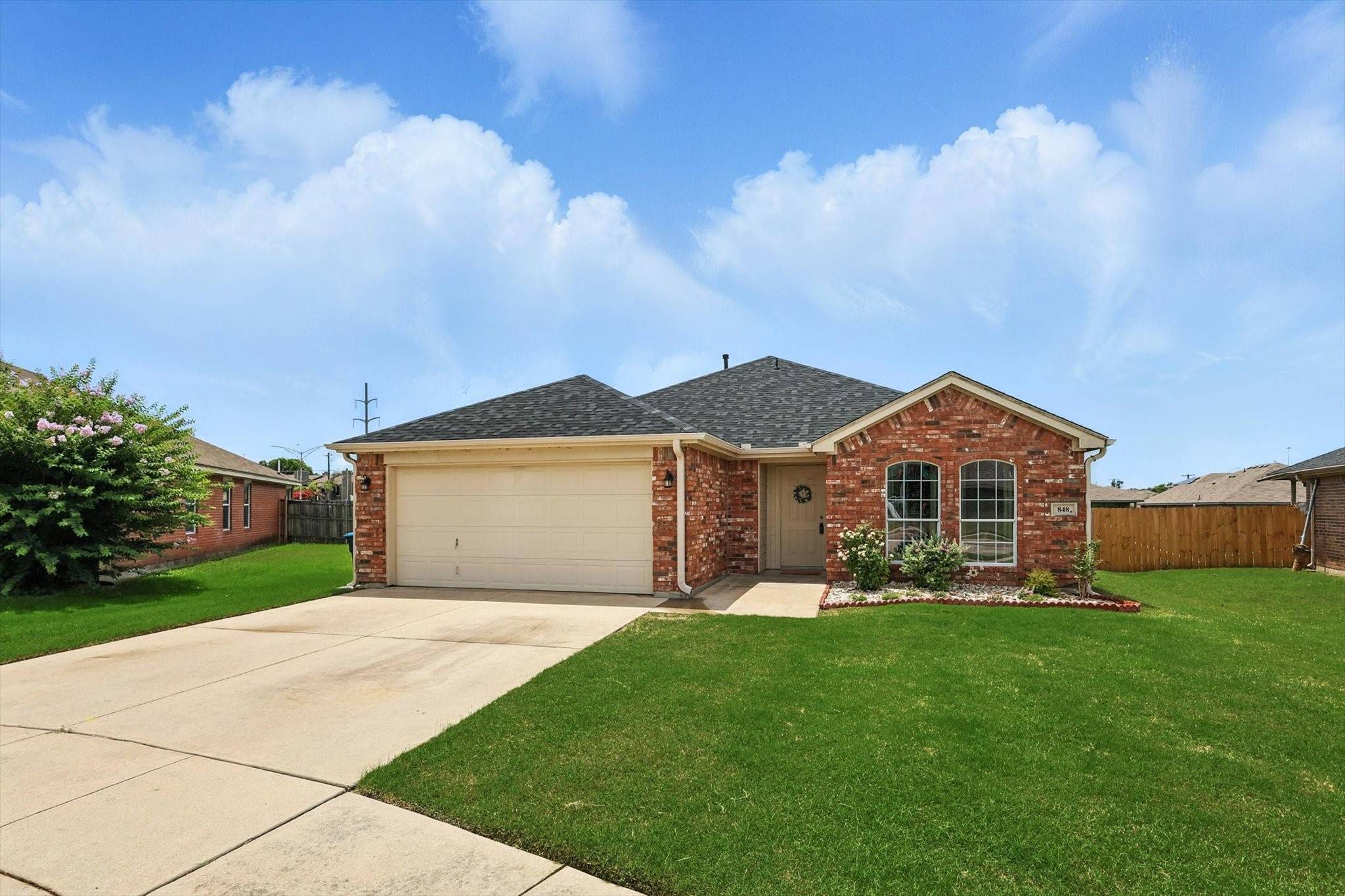 848 Coppin DR, Fort Worth, TX 76120