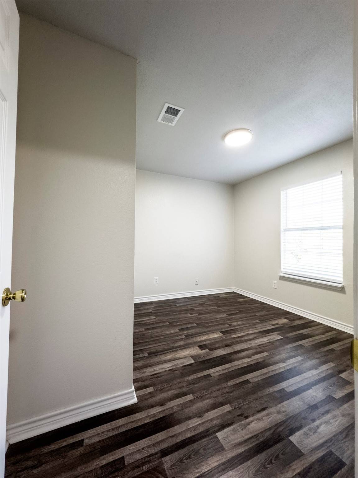 Garland, TX 75040,149 E Marguerita DR