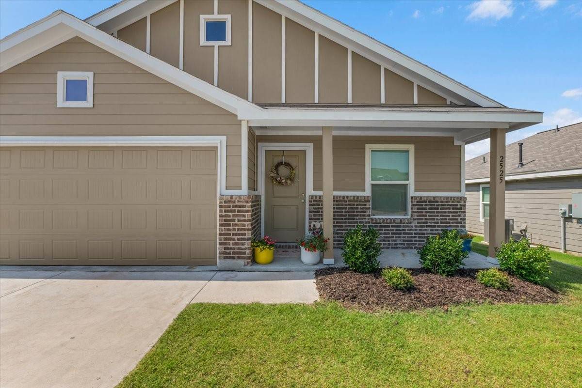 Fort Worth, TX 76179,2525 Bunkerton DR