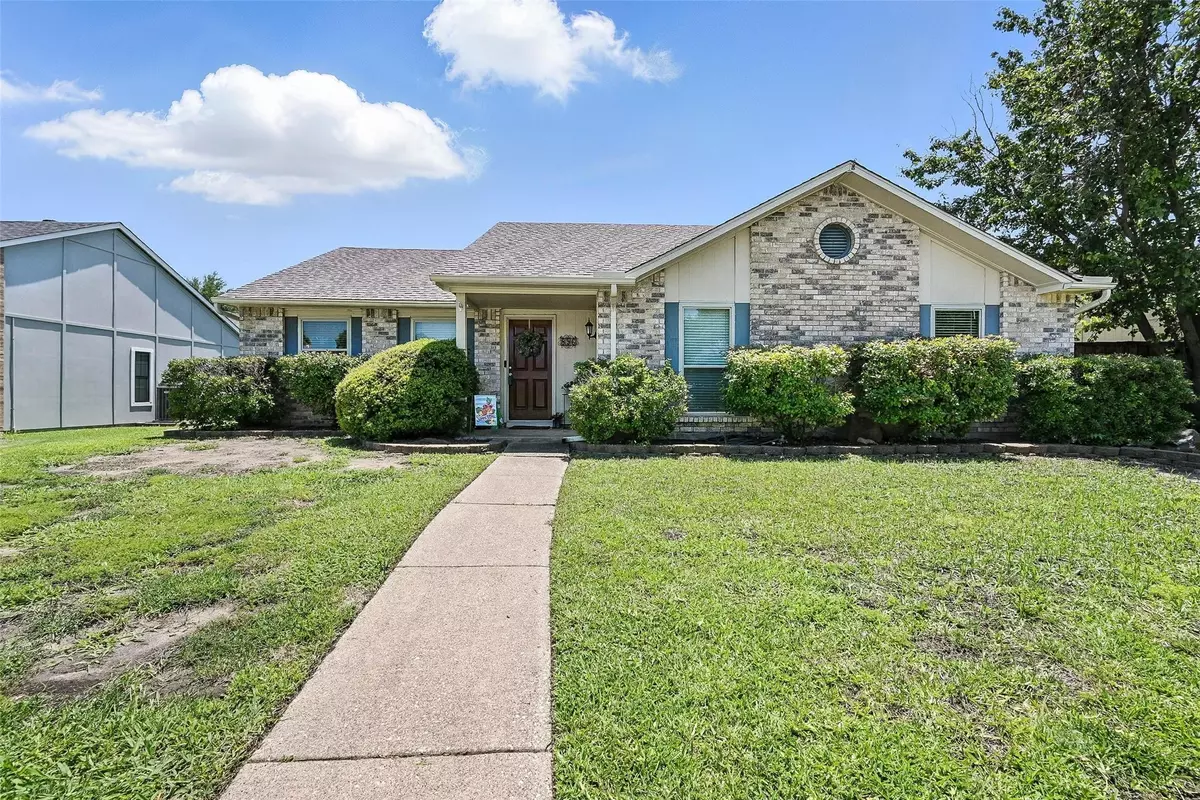 Plano, TX 75023,856 Warwick DR