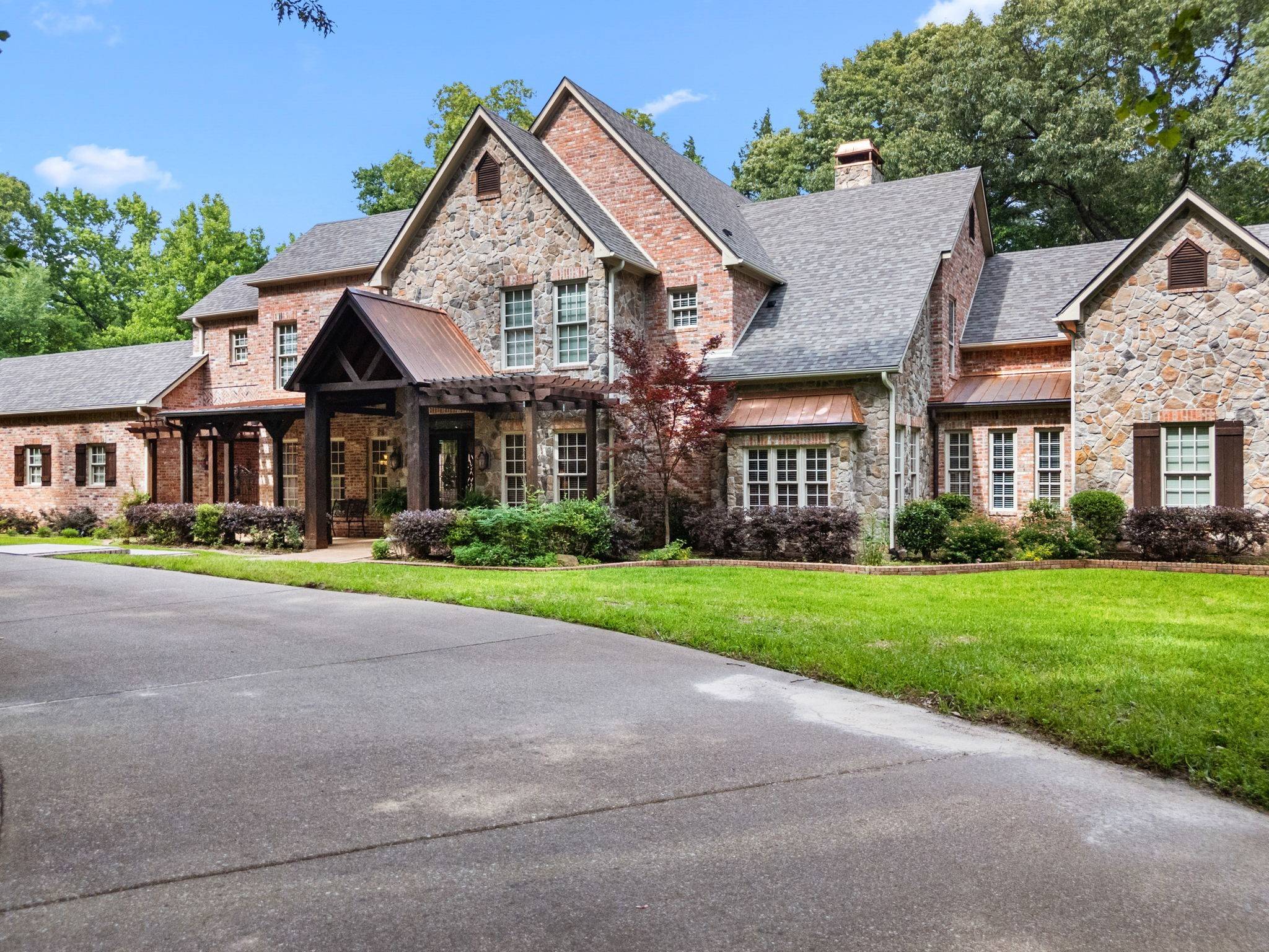 3814 Brighton Creek CIR, Tyler, TX 75707