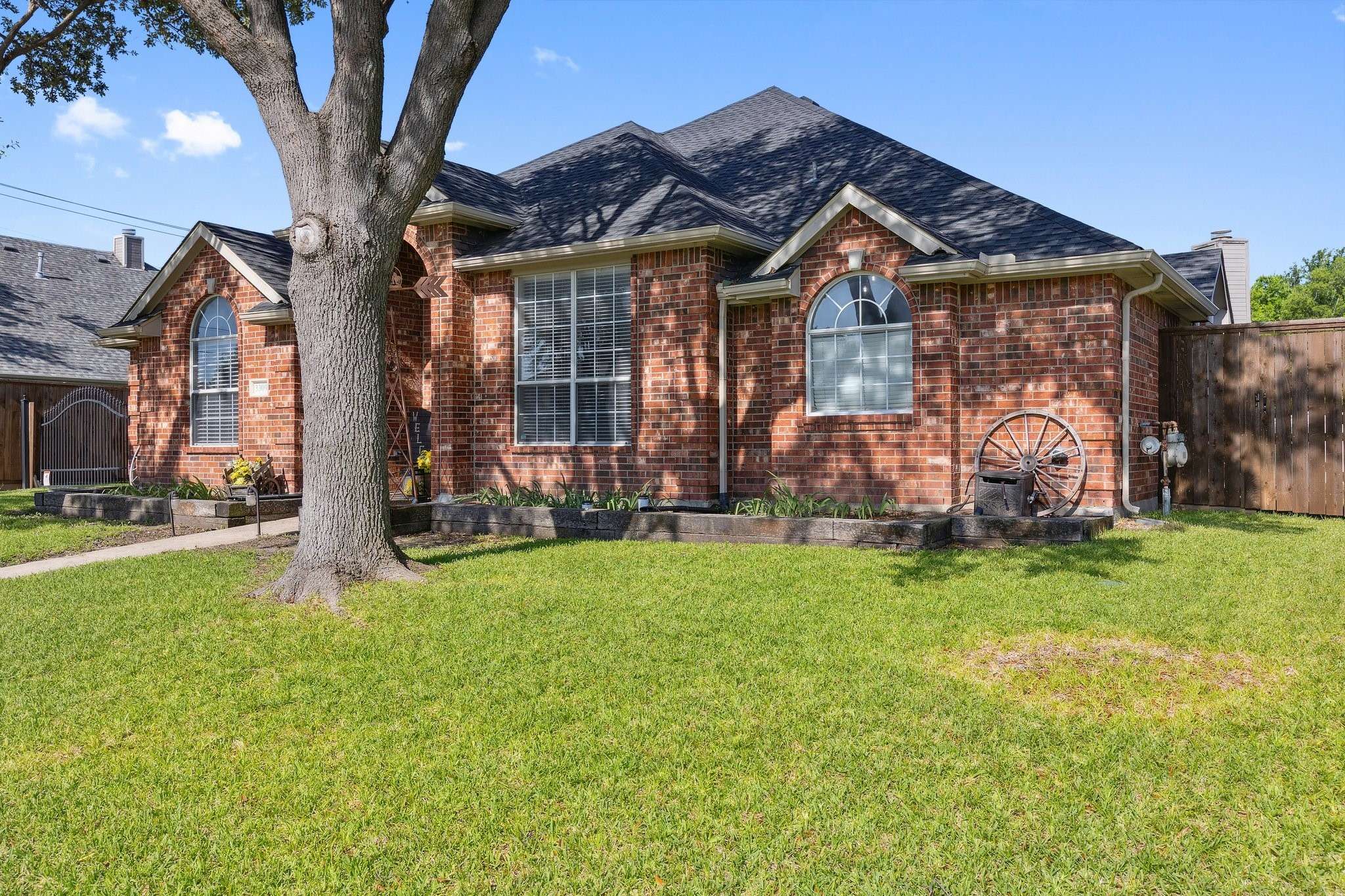 3309 Lake Highlands DR, Rowlett, TX 75088