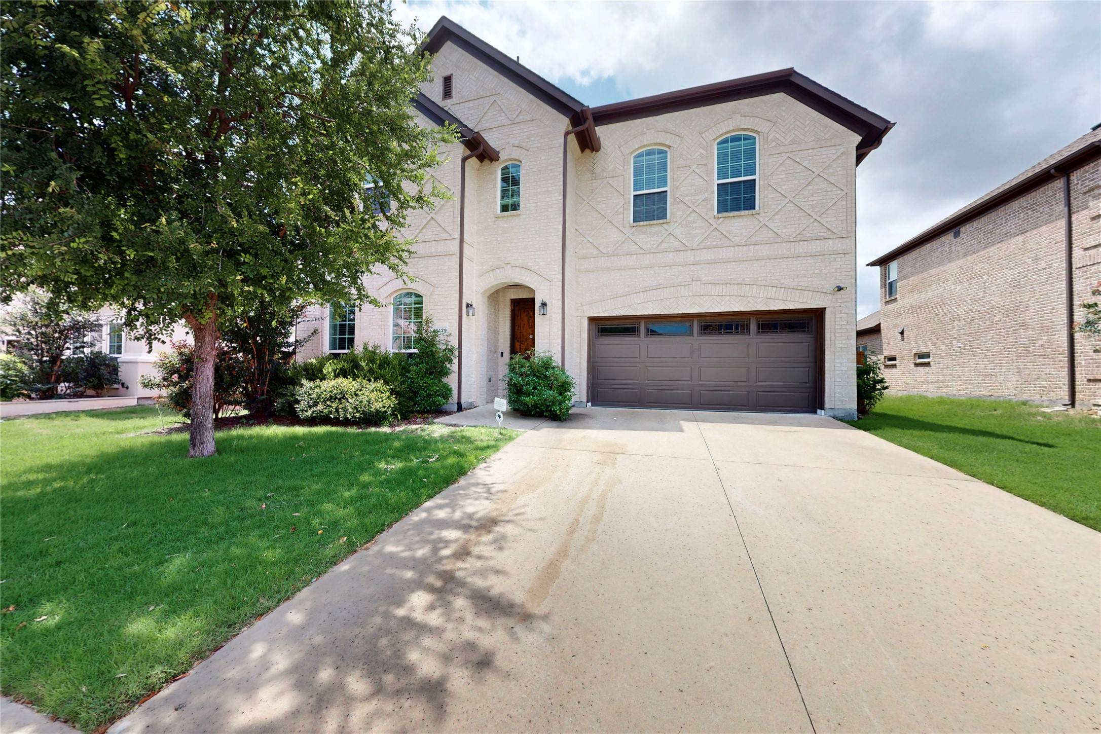 Frisco, TX 75035,13429 Tabasco Cat DR