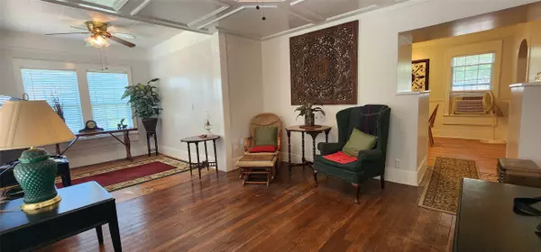 Mexia, TX 76667,108 S Bonham ST